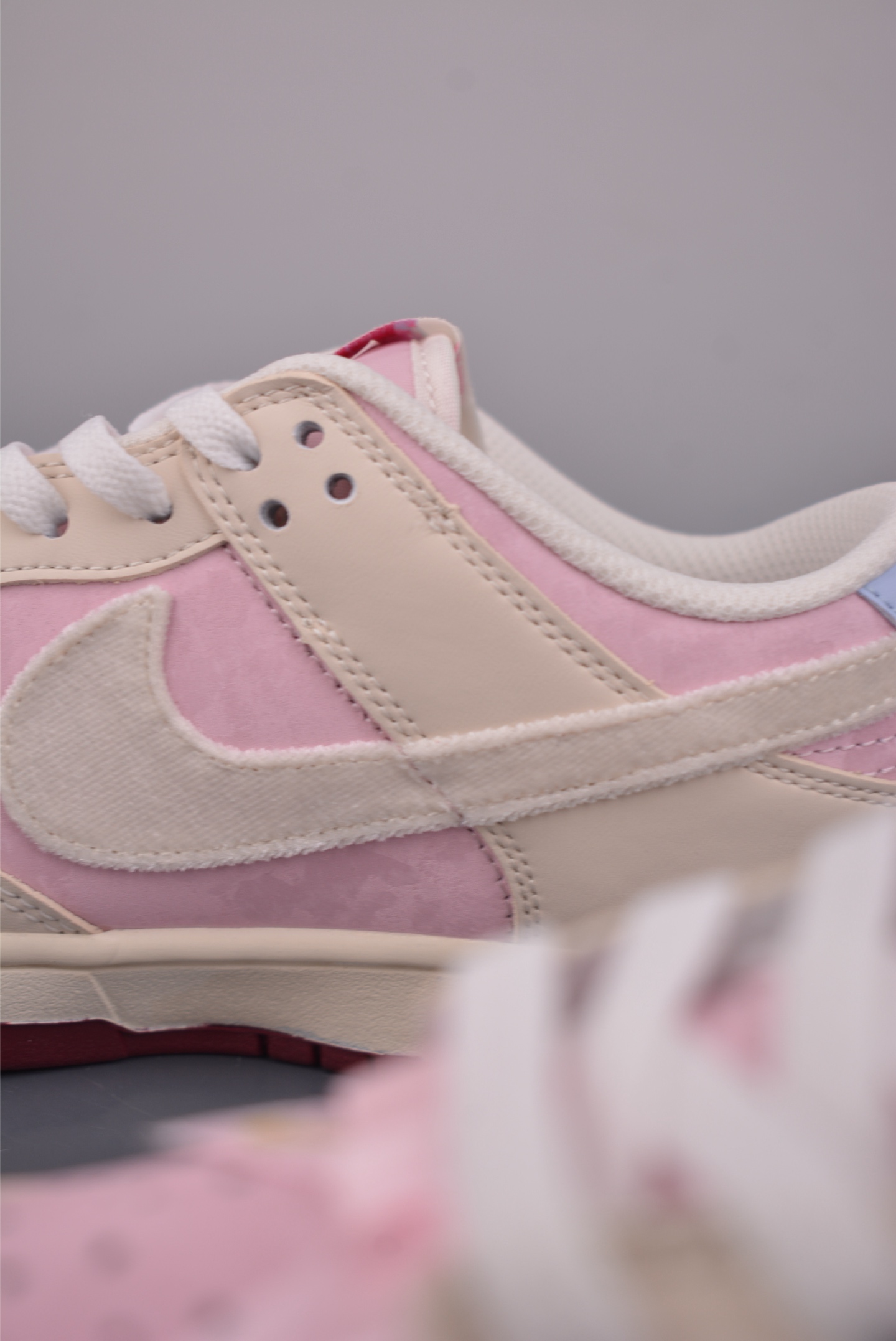 180 NIKE SB Dunk Low IQ1145-610-Chinese UA Cheap High Quatity Brand Clothes Bags handbags Sneakers wholesale wholesaler seller from China Factory suppliers Fashion Clothing Shoes best Quality Beautiful Price 180 NIKE SB Dunk Low IQ1145-610