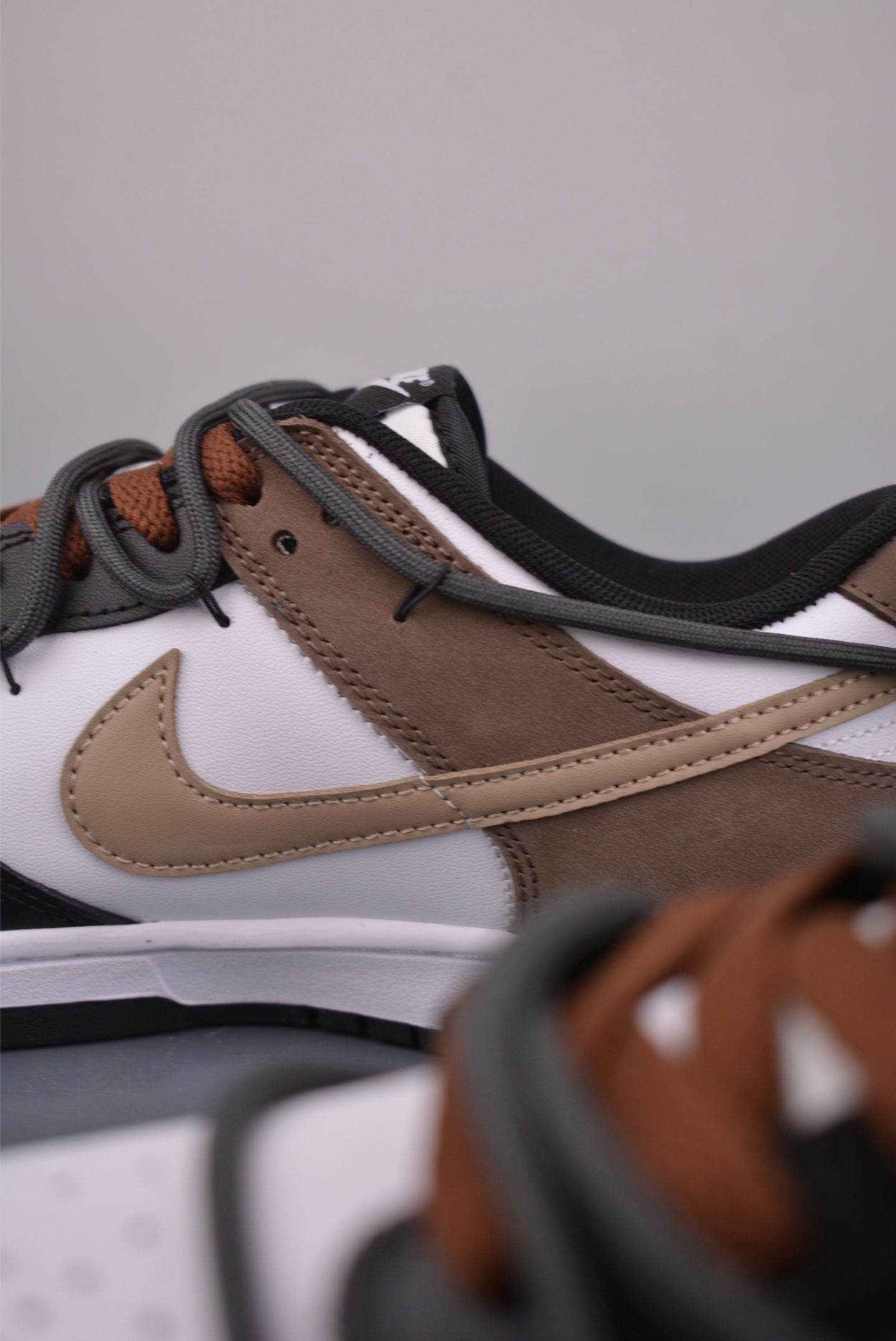 280 Nike SB Dunk Low 黑棕 解构绑带 HF5441-100-Chinese UA Cheap High Quatity Brand Clothes Bags handbags Sneakers wholesale wholesaler seller from China Factory suppliers Fashion Clothing Shoes best Quality Beautiful Price 280 Nike SB Dunk Low 黑棕 解构绑带 HF5441-100