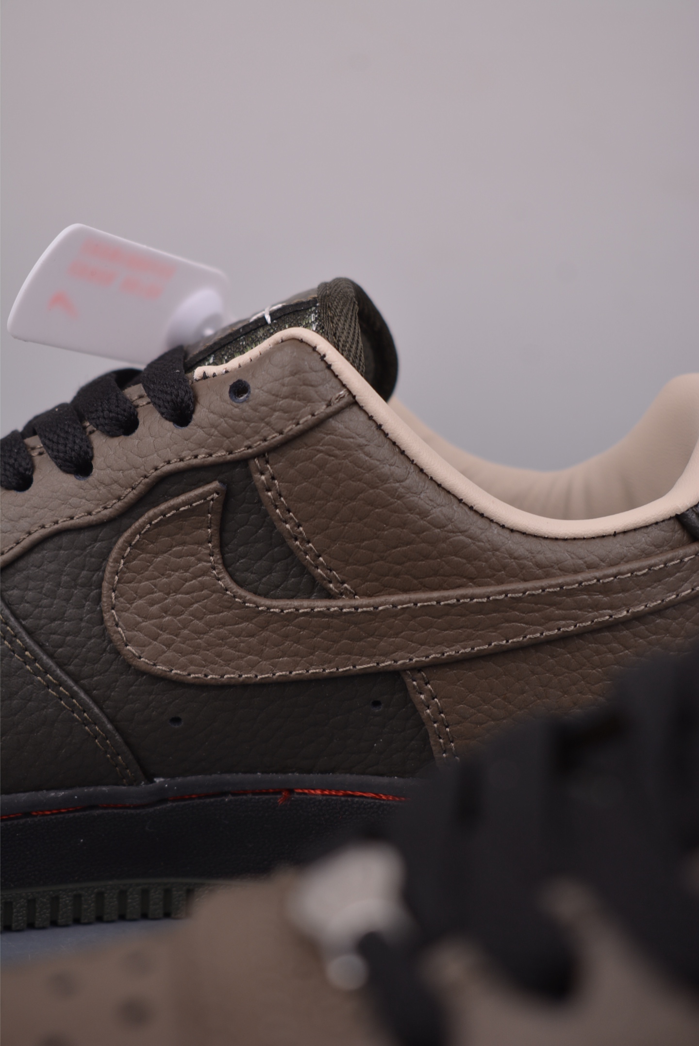 160 Nike Air Force 1 Low IQ1122-320