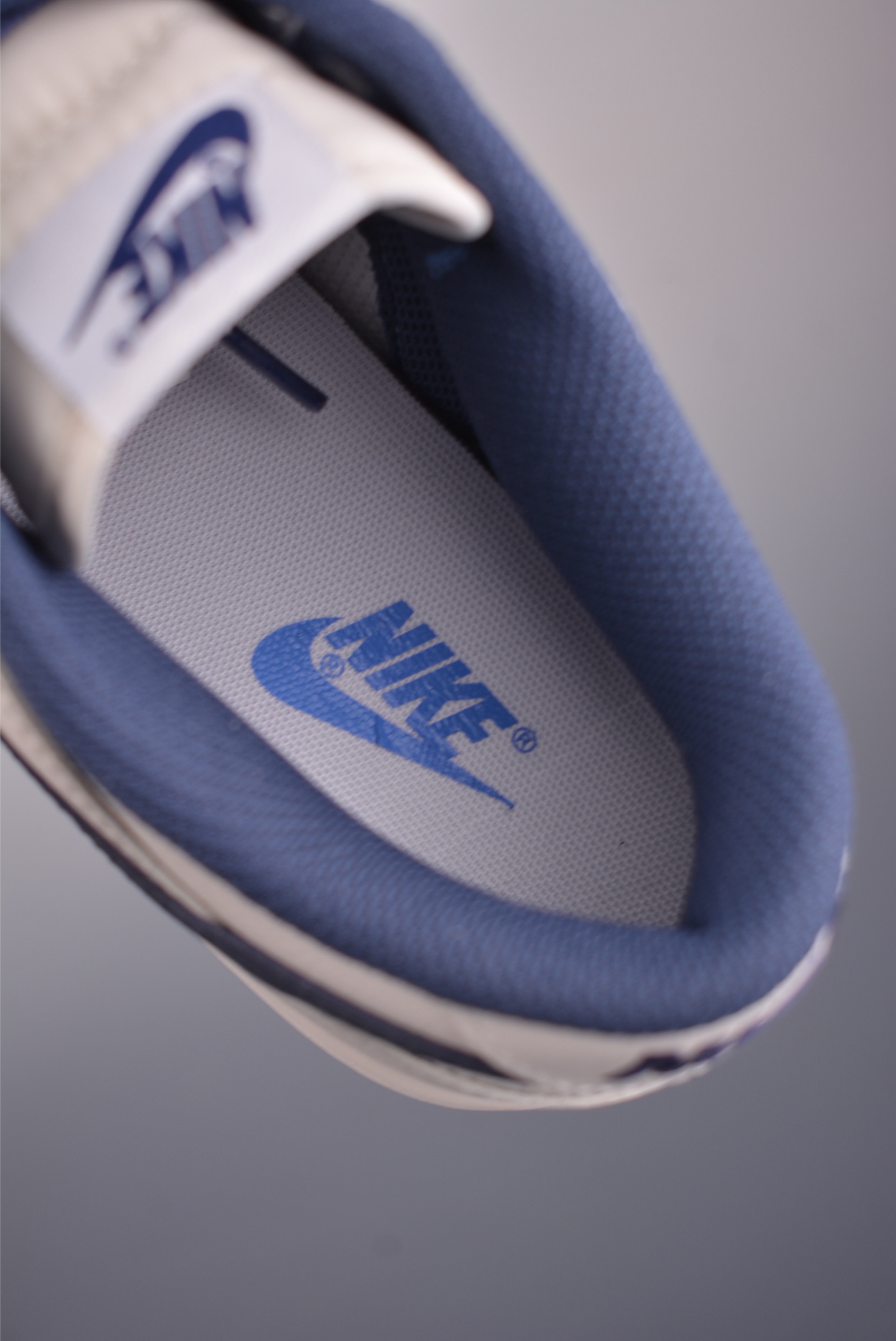 260 Nike SB Dunk Low Victory联名 WB0620-116-Chinese UA Cheap High Quatity Brand Clothes Bags handbags Sneakers wholesale wholesaler seller from China Factory suppliers Fashion Clothing Shoes best Quality Beautiful Price 260 Nike SB Dunk Low Victory联名 WB0620-116