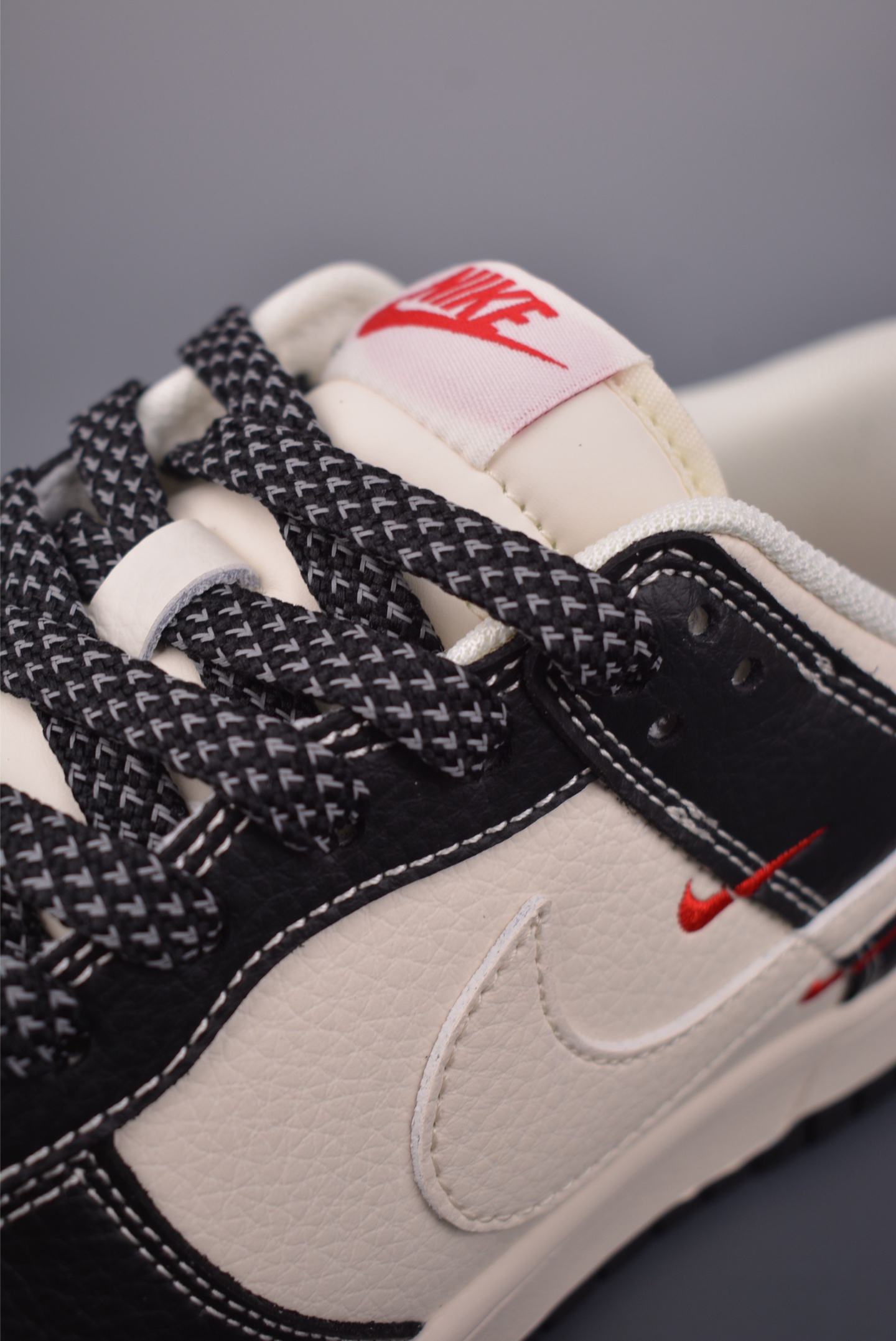280 Nike SB Dunk Low 马年限定 LX1988-821-Chinese UA Cheap High Quatity Brand Clothes Bags handbags Sneakers wholesale wholesaler seller from China Factory suppliers Fashion Clothing Shoes best Quality Beautiful Price 280 Nike SB Dunk Low 马年限定 LX1988-821