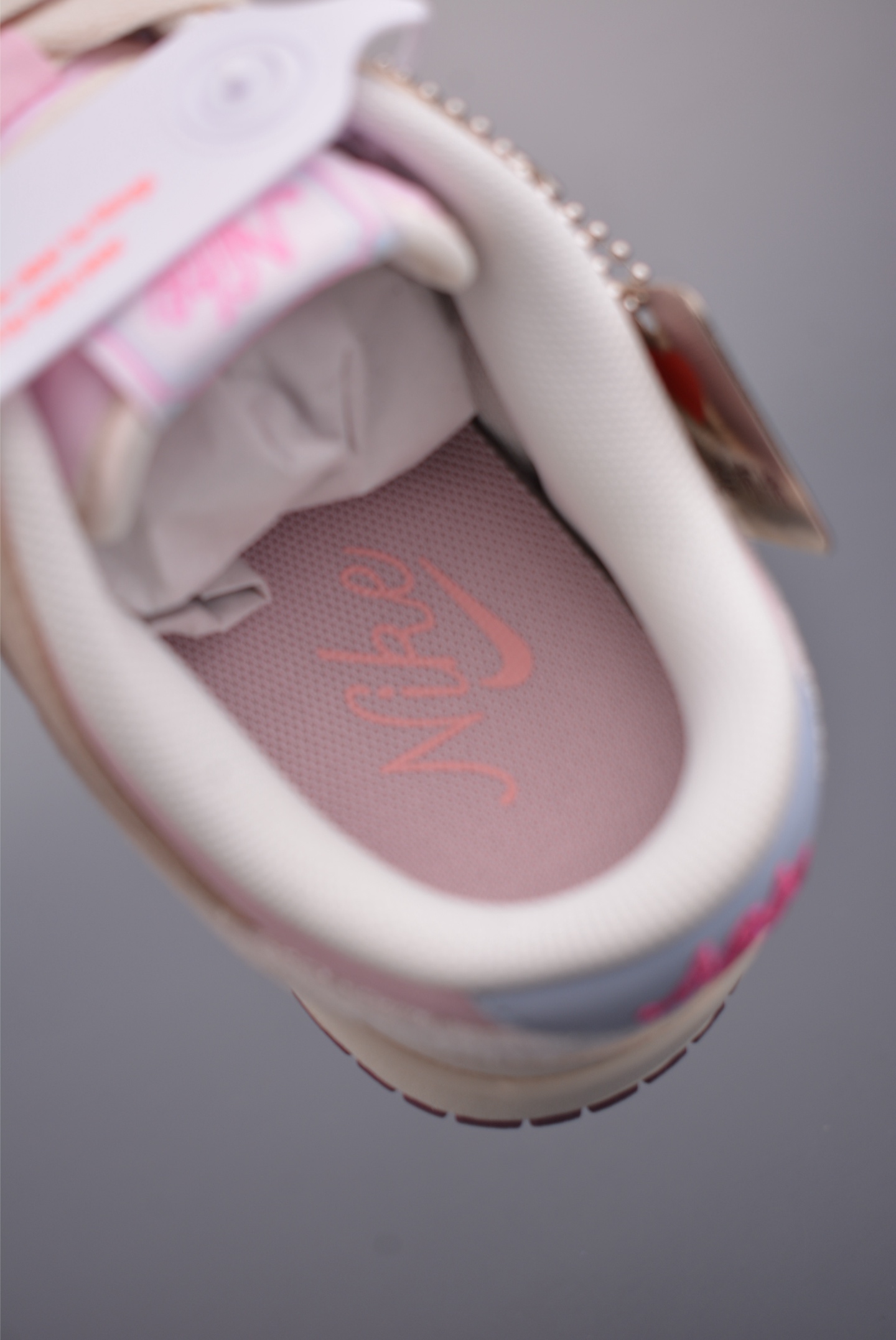 200 NIKE SB Dunk Low IQ1145-610-Chinese UA Cheap High Quatity Brand Clothes Bags handbags Sneakers wholesale wholesaler seller from China Factory suppliers Fashion Clothing Shoes best Quality Beautiful Price 200 NIKE SB Dunk Low IQ1145-610