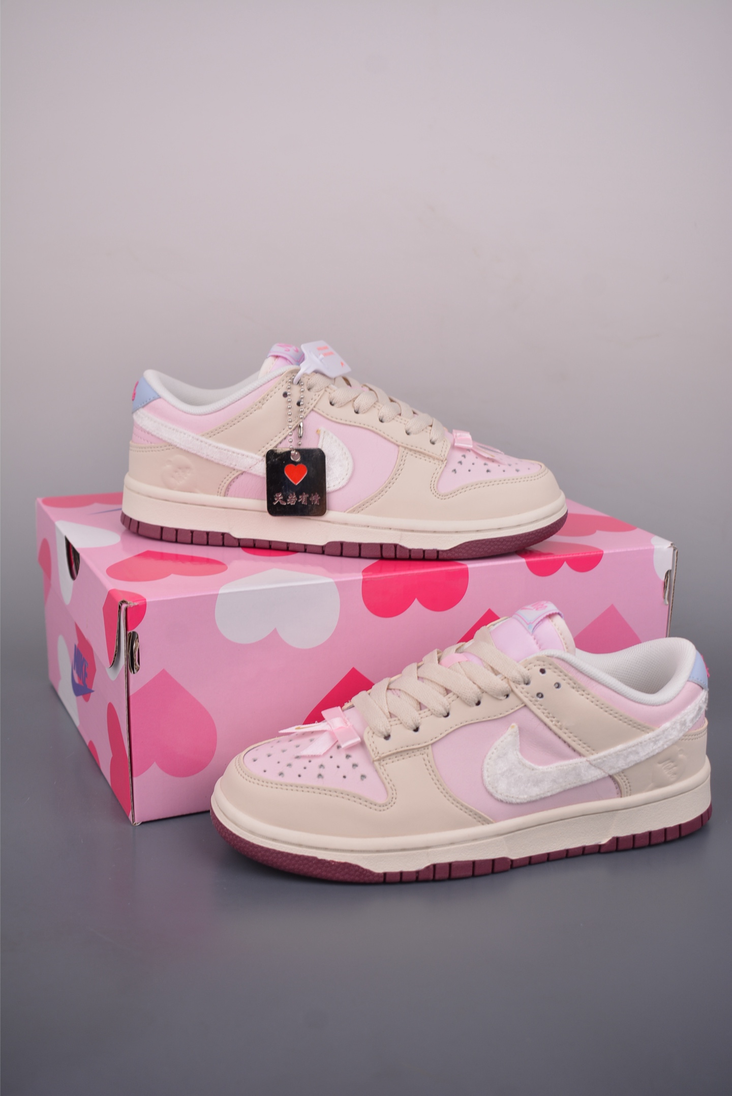 200 NIKE SB Dunk Low IQ1145-610-Chinese UA Cheap High Quatity Brand Clothes Bags handbags Sneakers wholesale wholesaler seller from China Factory suppliers Fashion Clothing Shoes best Quality Beautiful Price 200 NIKE SB Dunk Low IQ1145-610
