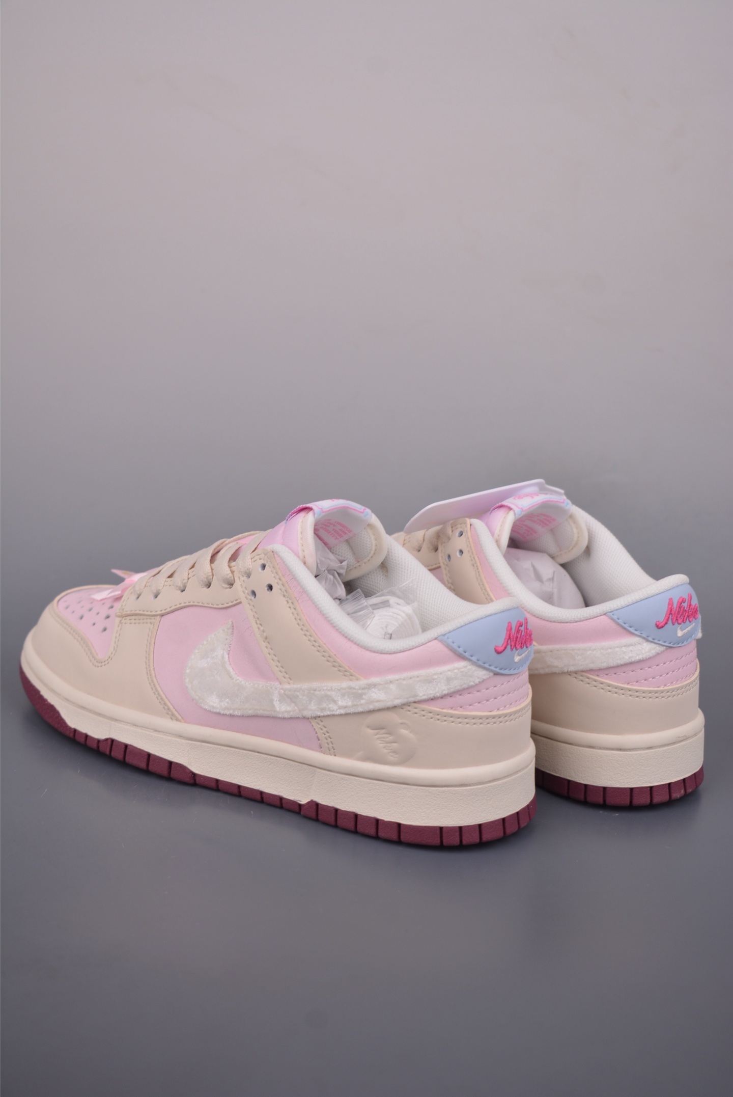 200 NIKE SB Dunk Low IQ1145-610-Chinese UA Cheap High Quatity Brand Clothes Bags handbags Sneakers wholesale wholesaler seller from China Factory suppliers Fashion Clothing Shoes best Quality Beautiful Price 200 NIKE SB Dunk Low IQ1145-610
