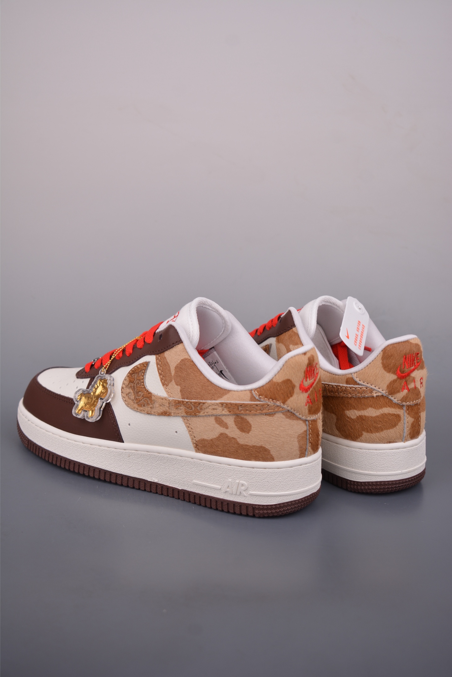 220 Nike Air Force 1 Low 马年限定 IQ1119-100