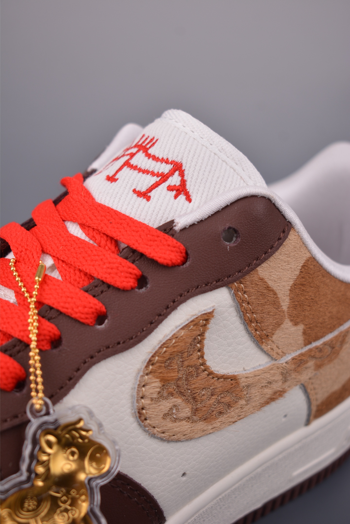 220 Nike Air Force 1 Low 马年限定 IQ1119-100