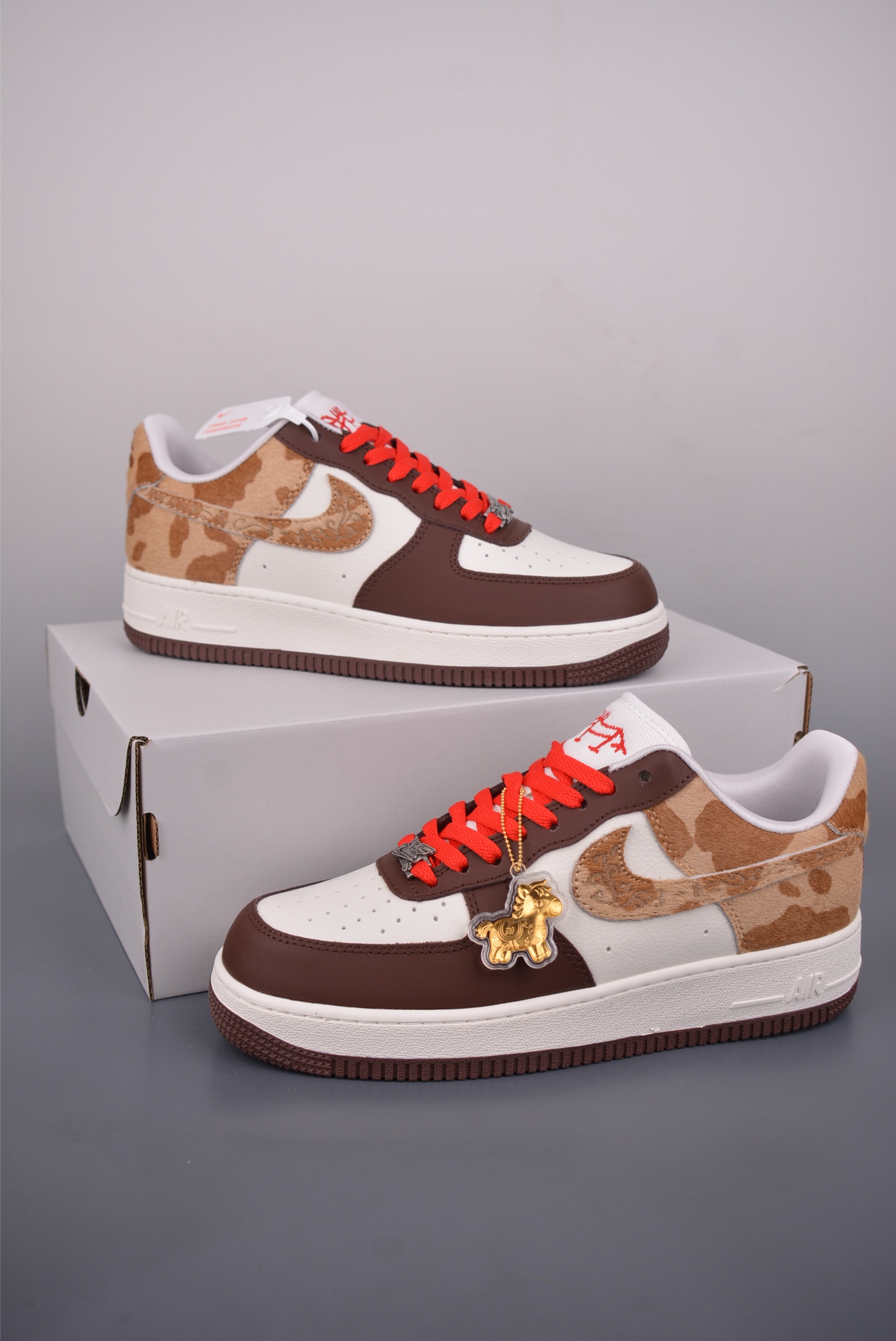 220 Nike Air Force 1 Low 马年限定 IQ1119-100