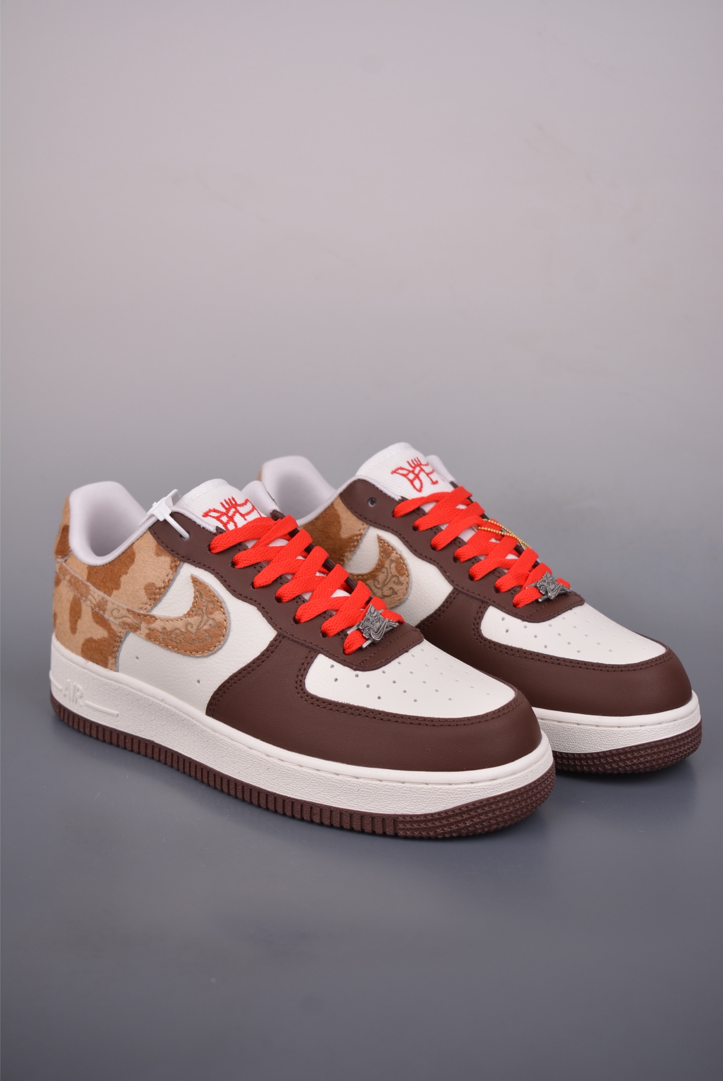220 Nike Air Force 1 Low 马年限定 IQ1119-100