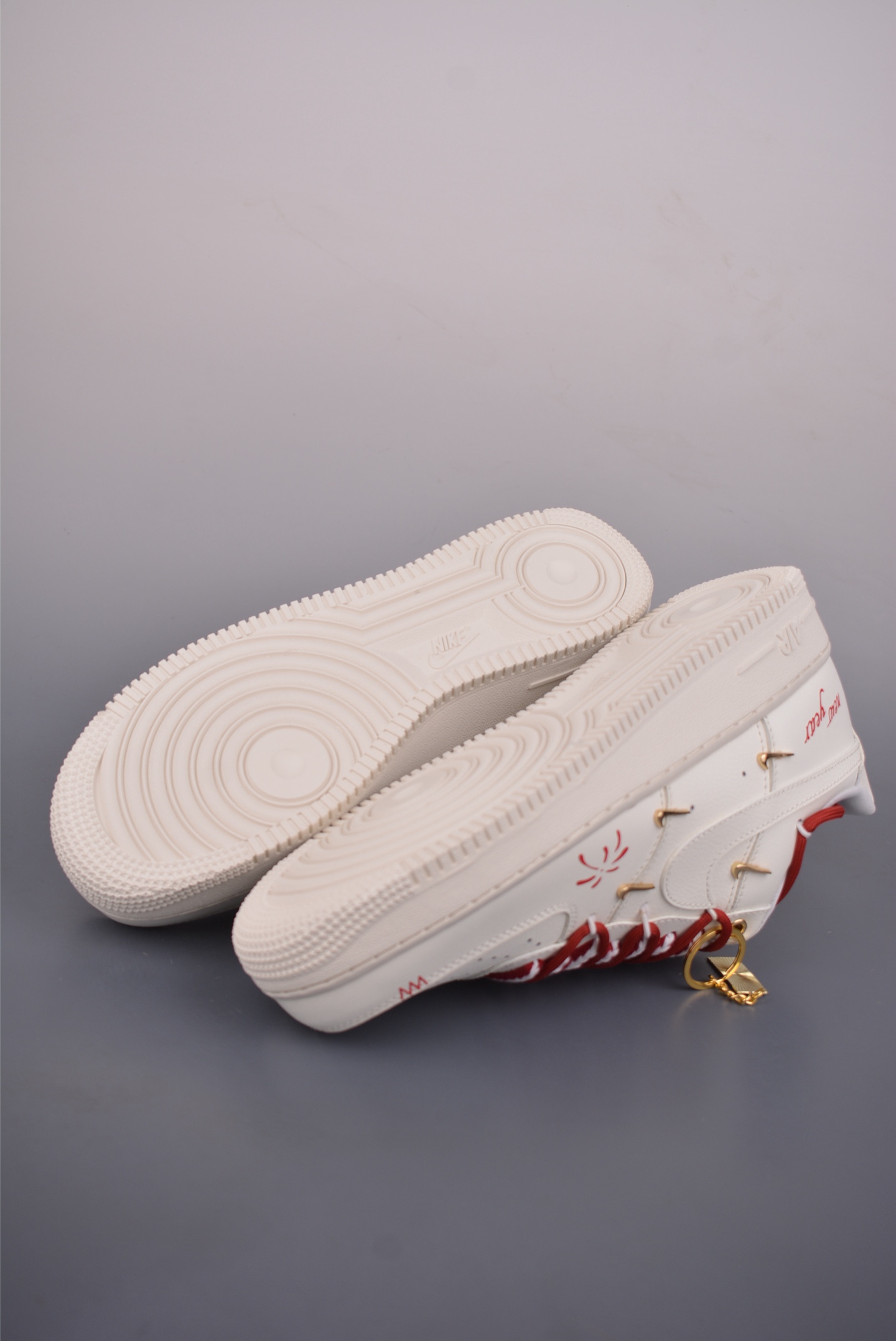 260 Nike Air Force 1 Low 新年限定 解构绑带 FV3654-111