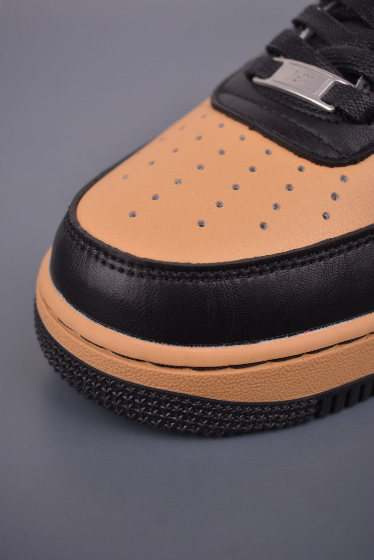 260 Nike Air Force 1 Low 黑棕 FB8878-200-Chinese UA Cheap High Quatity Brand Clothes Bags handbags Sneakers wholesale wholesaler seller from China Factory suppliers Fashion Clothing Shoes best Quality Beautiful Price 260 Nike Air Force 1 Low 黑棕 FB8878-200