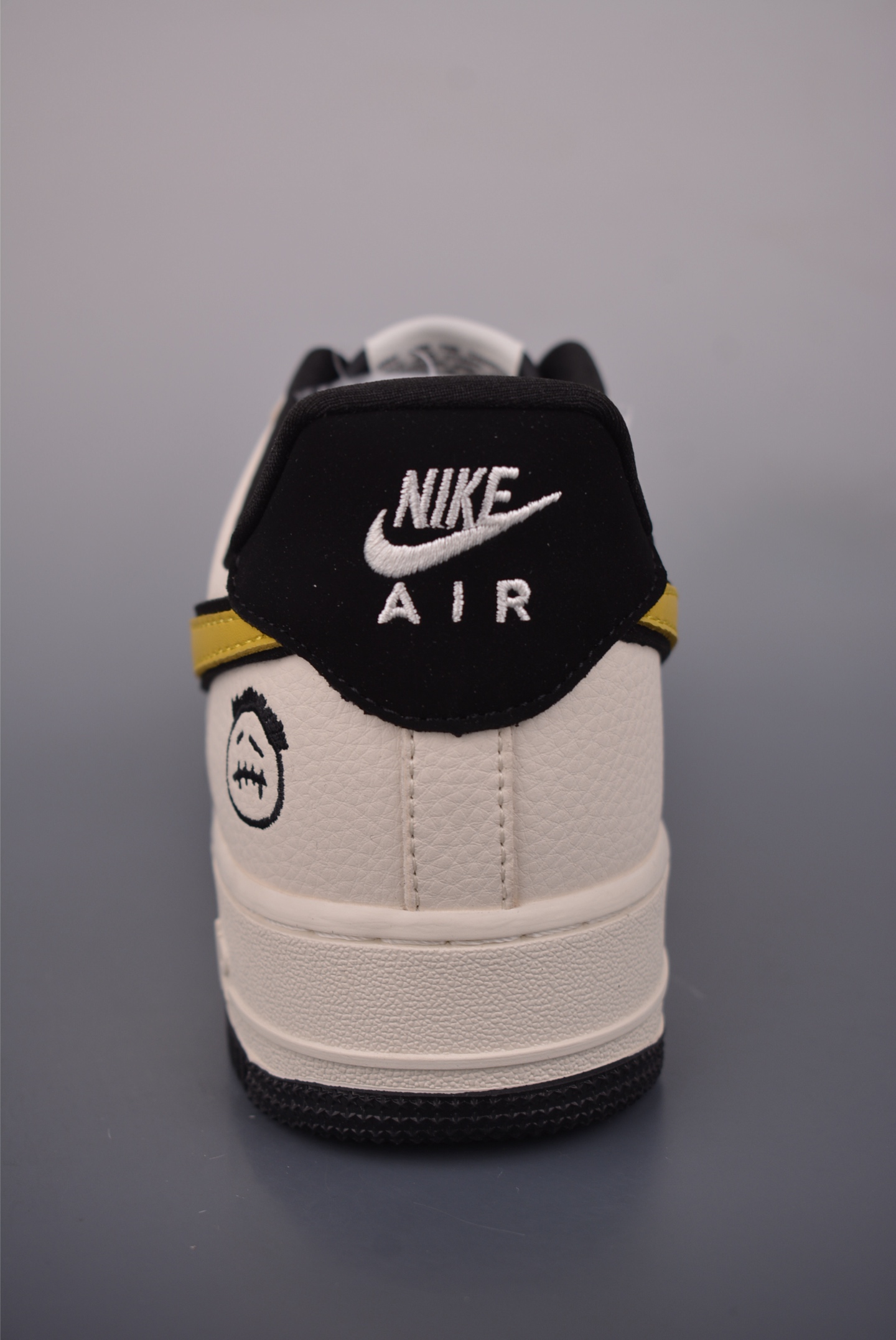 260 Nike Air Force 1 Low FENDI联名 BK1916-003-Chinese UA Cheap High Quatity Brand Clothes Bags handbags Sneakers wholesale wholesaler seller from China Factory suppliers Fashion Clothing Shoes best Quality Beautiful Price 260 Nike Air Force 1 Low FENDI联名 BK1916-003