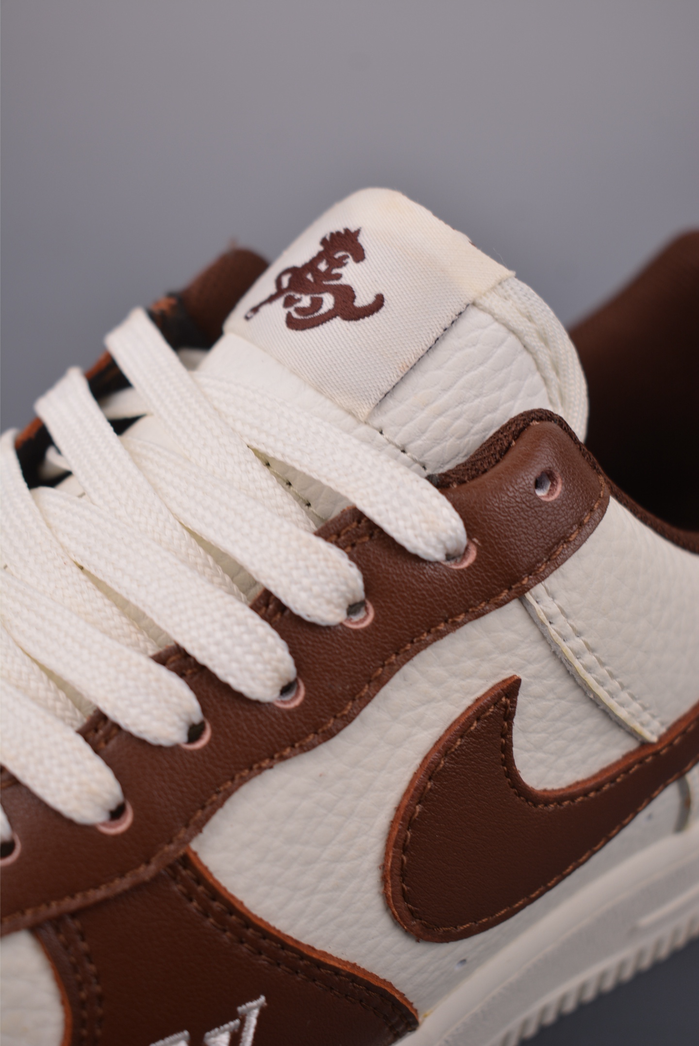 260 Nike Air Force 1 Low 白棕马年 XY9025-008-Chinese UA Cheap High Quatity Brand Clothes Bags handbags Sneakers wholesale wholesaler seller from China Factory suppliers Fashion Clothing Shoes best Quality Beautiful Price 260 Nike Air Force 1 Low 白棕马年 XY9025-008