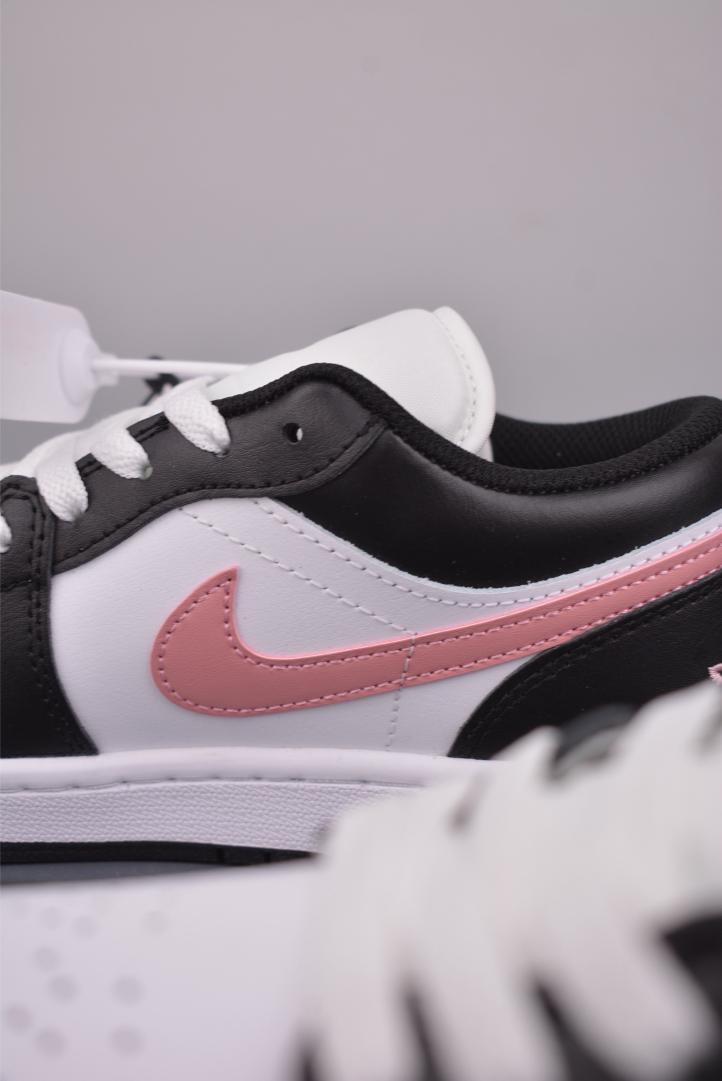 200 Air Jordan 1 Low 黑粉 AJ1乔1低帮休闲板鞋 553558-165