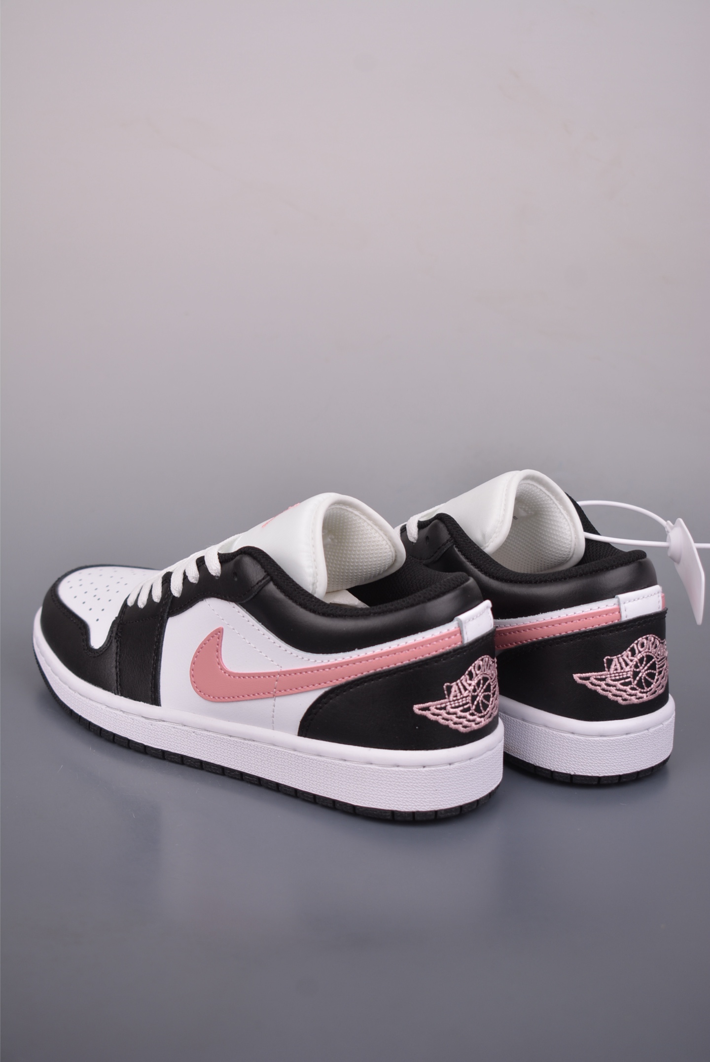 200 Air Jordan 1 Low 黑粉 AJ1乔1低帮休闲板鞋 553558-165