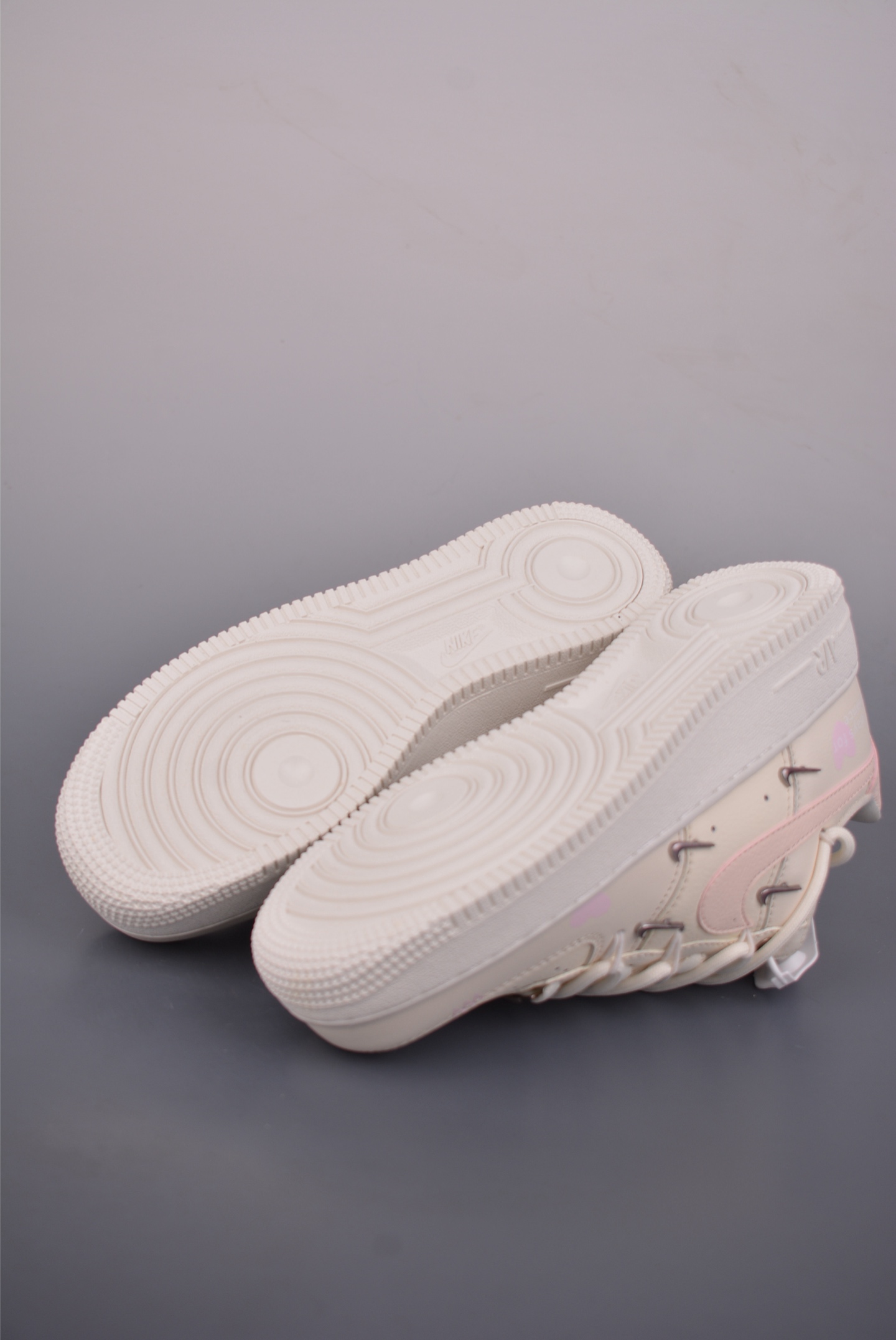 260 Nike Air Force 1 Low 情人节 解构绑带 FV8110-181