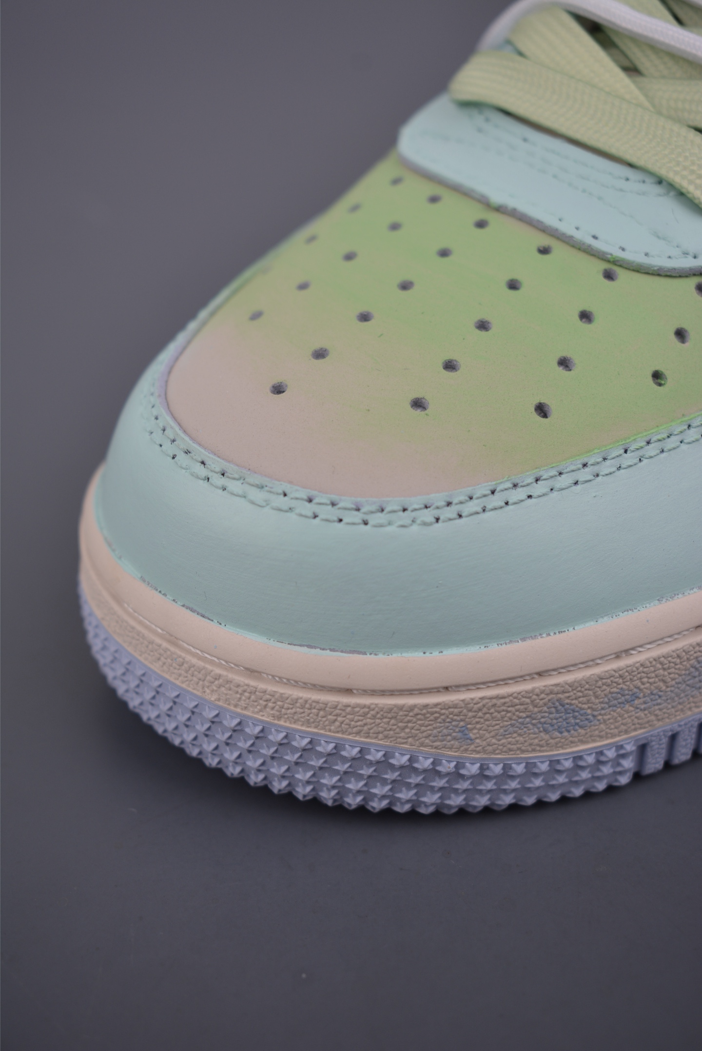 260 Nike Air Force 1 Low 薄荷曼绘 DB3301-919-Chinese UA Cheap High Quatity Brand Clothes Bags handbags Sneakers wholesale wholesaler seller from China Factory suppliers Fashion Clothing Shoes best Quality Beautiful Price 260 Nike Air Force 1 Low 薄荷曼绘 DB3301-919