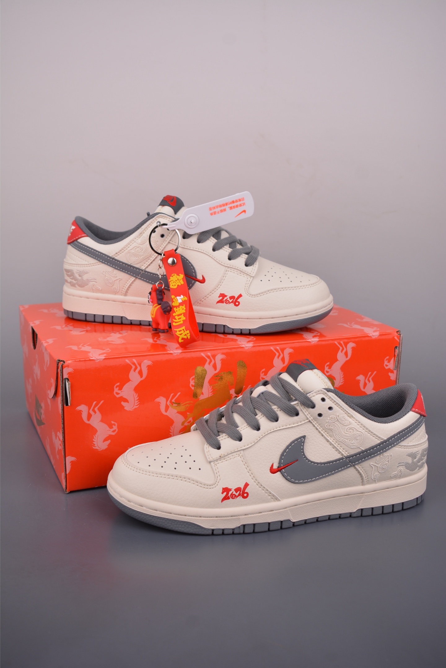 Nike SB Dunk Low 马年限定 JJ2508-Top High Quatity Cheap Sneakers Fashion Clothing Clothes Bags handbags Shoes of all Brand wholesale With The best Quality And Beautiful Price from China Factory Chinese suppliers wholesaler seller Nike SB Dunk Low 马年限定 JJ2508