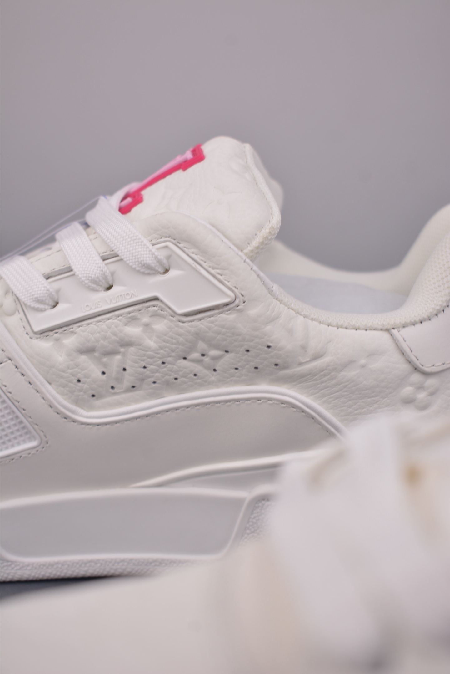 LOUIS VUITTON 路易威登 LV Trainer LOUIS VUITTON 路易威登 LV Trainer