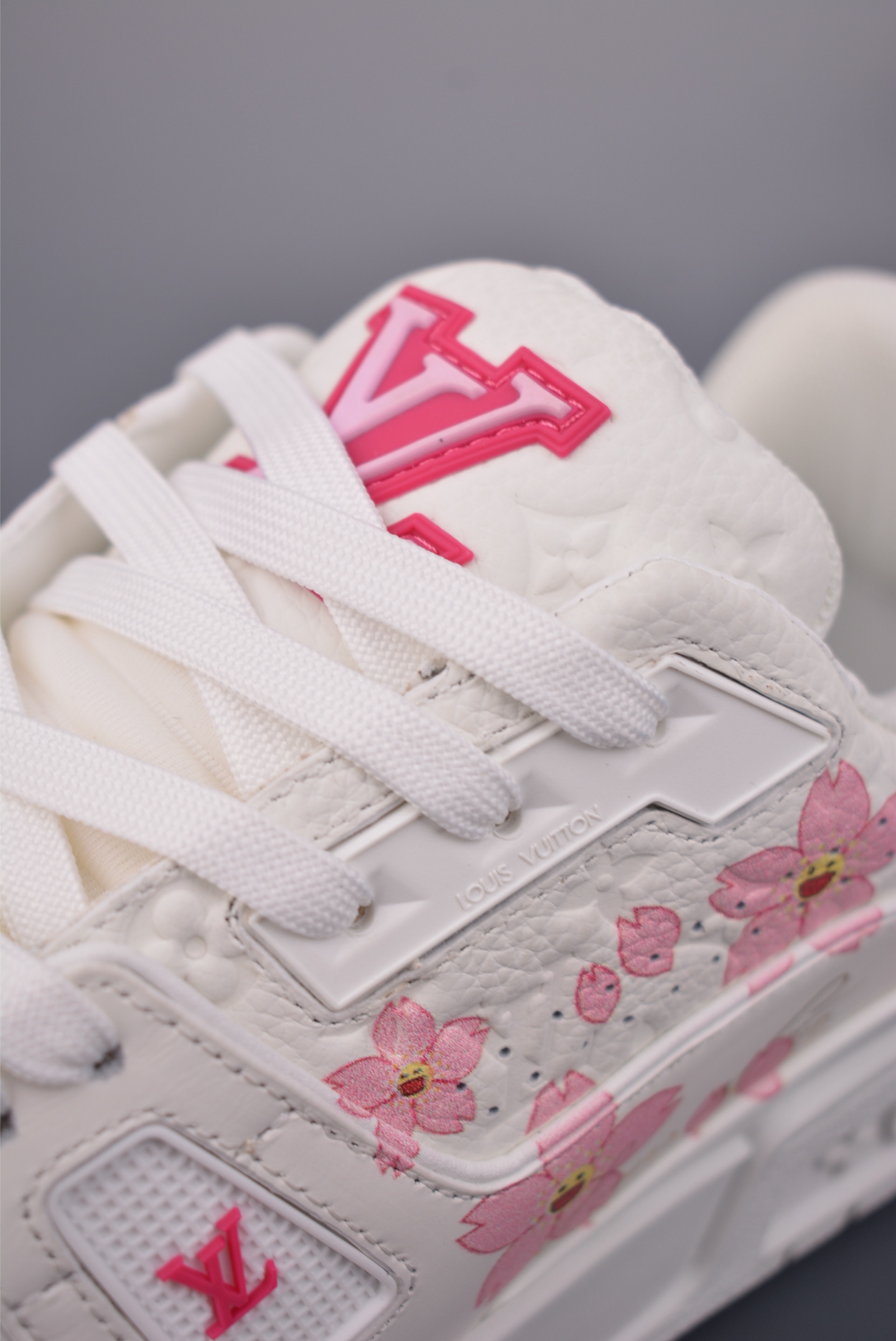LOUIS VUITTON 路易威登 LV Trainer LOUIS VUITTON 路易威登 LV Trainer