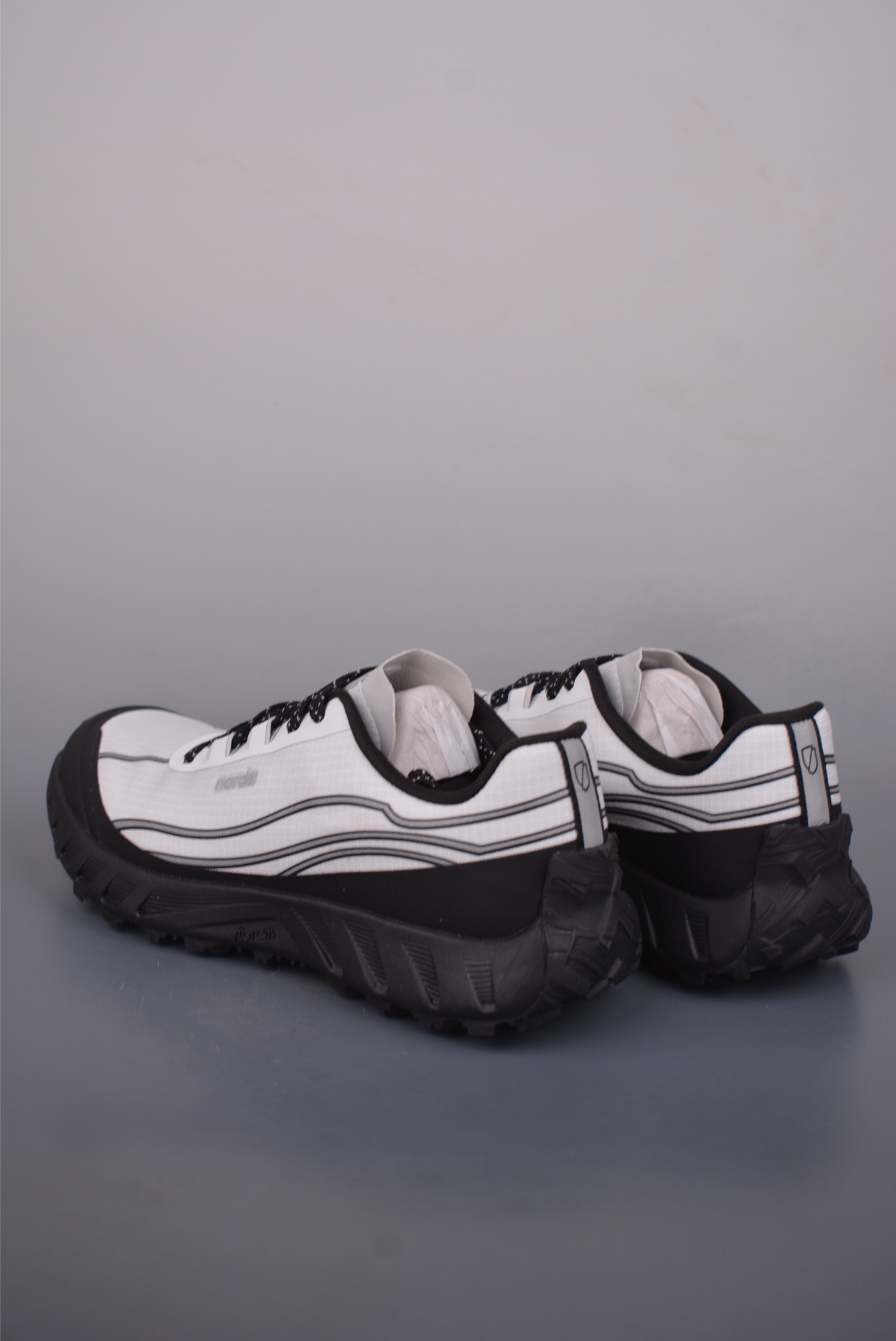 诺达 NORDA 001 Sneaker0111 网面越野跑步鞋 诺达 NORDA 001 Sneaker0111 网面越野跑步鞋