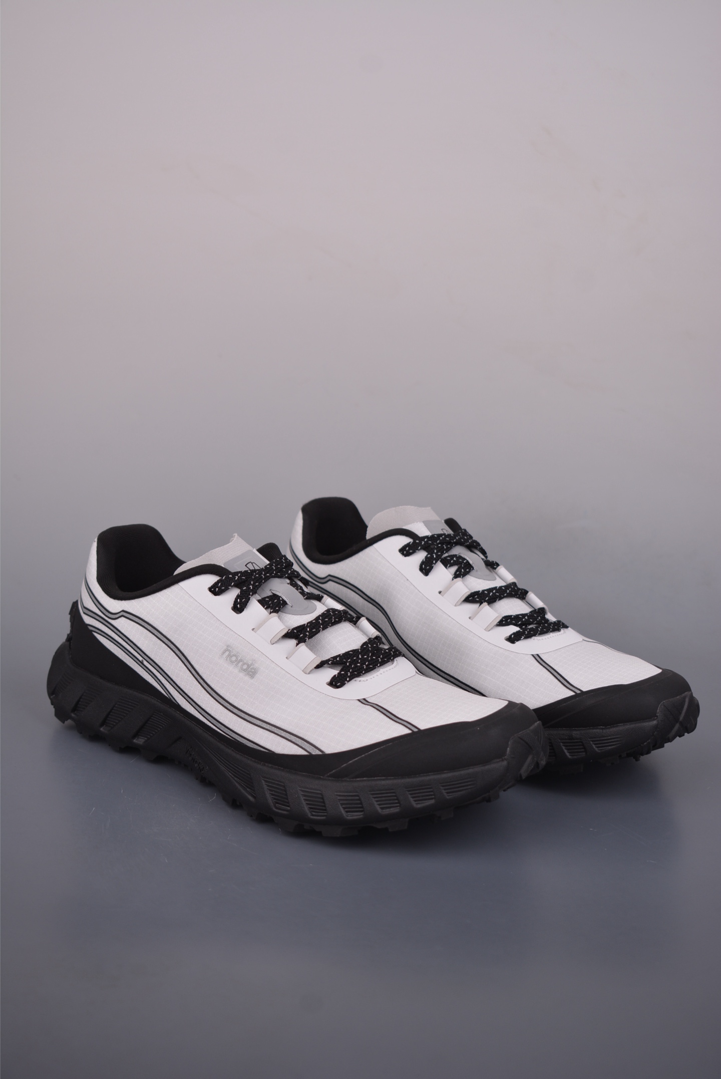 诺达 NORDA 001 Sneaker0111 网面越野跑步鞋 诺达 NORDA 001 Sneaker0111 网面越野跑步鞋
