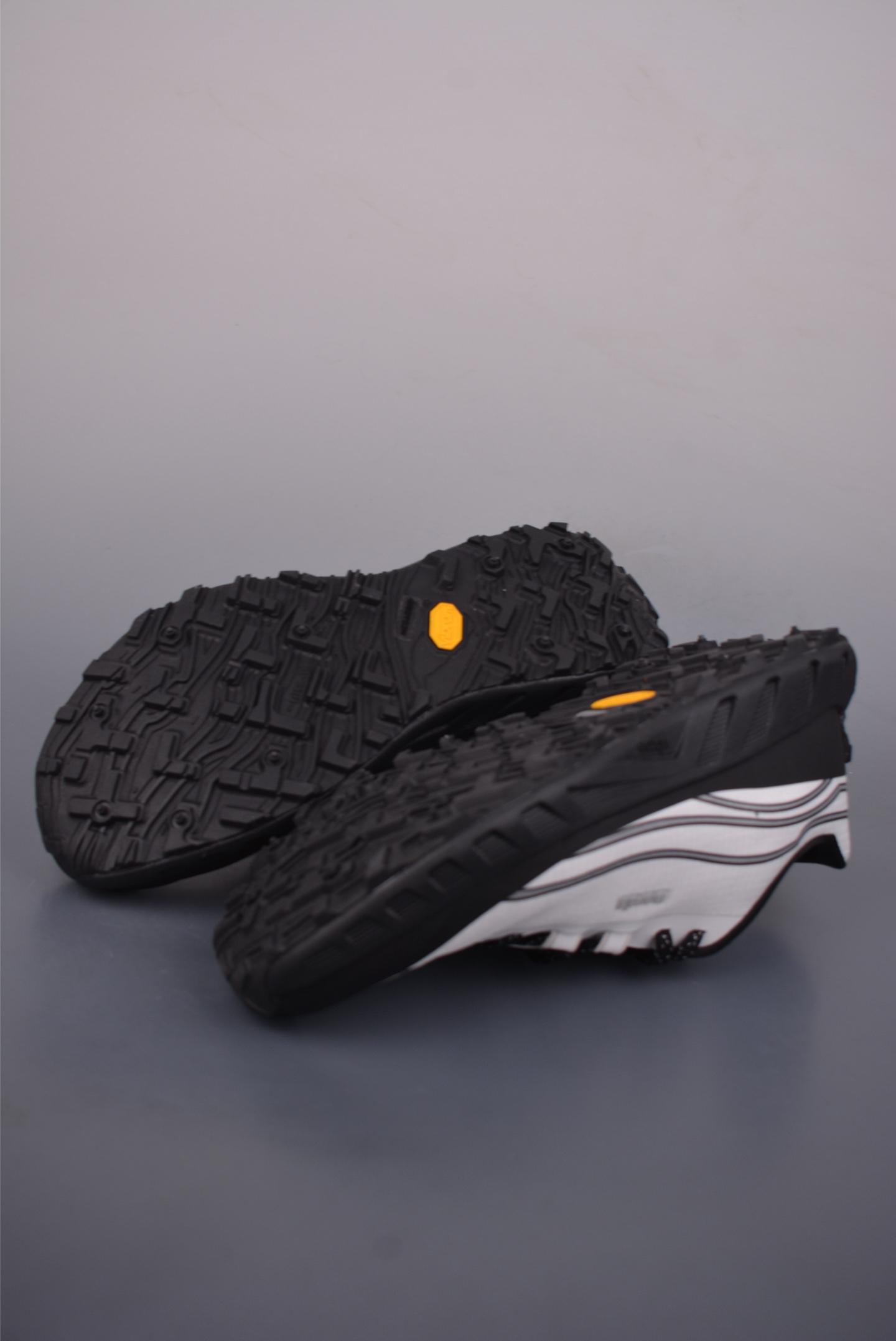 诺达 NORDA 001 Sneaker0111 网面越野跑步鞋 诺达 NORDA 001 Sneaker0111 网面越野跑步鞋