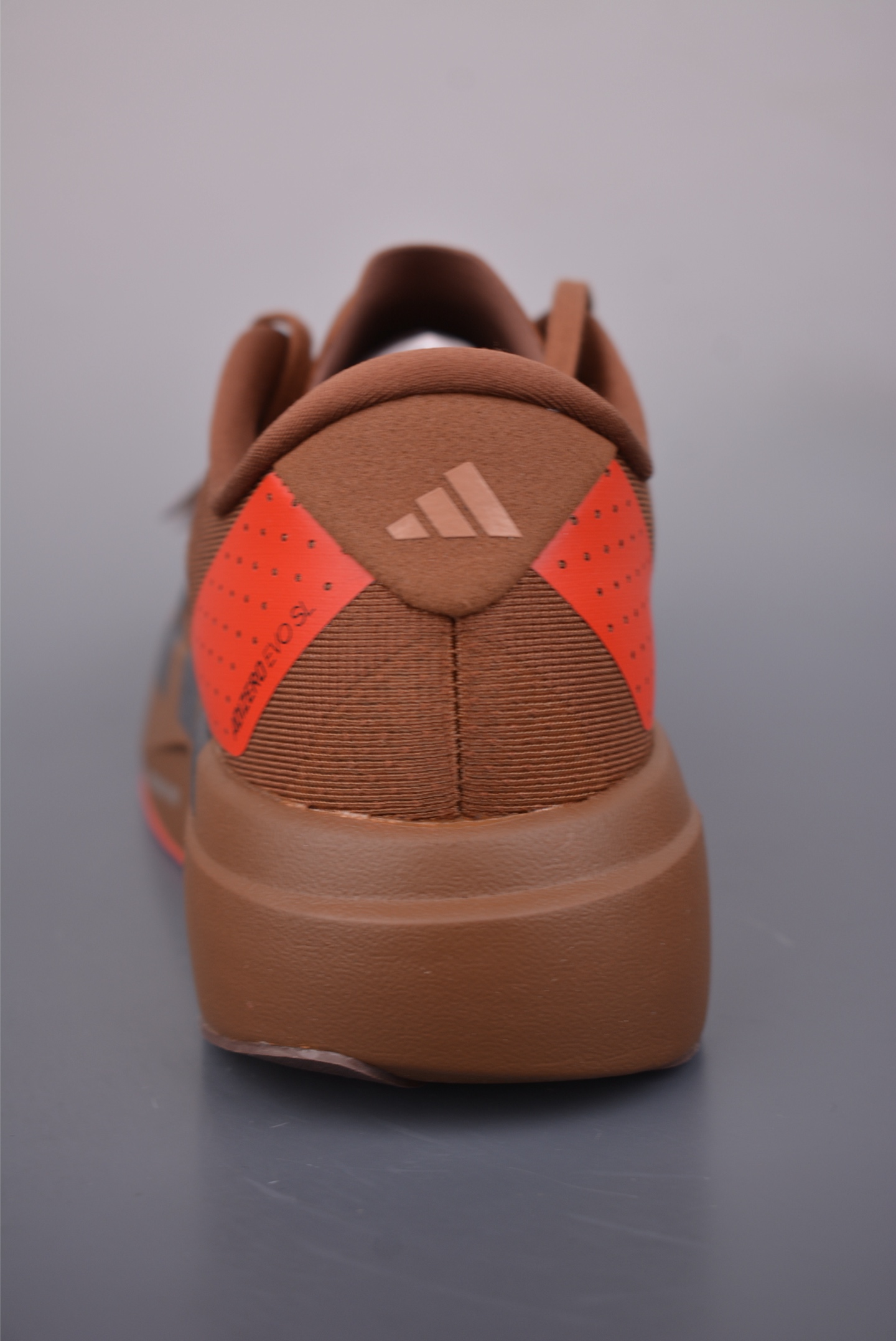 Adidas Adizero Evo SL M 阿迪超轻透气缓震跑鞋 KJ8809 Adidas Adizero Evo SL M 阿迪超轻透气缓震跑鞋 KJ8809