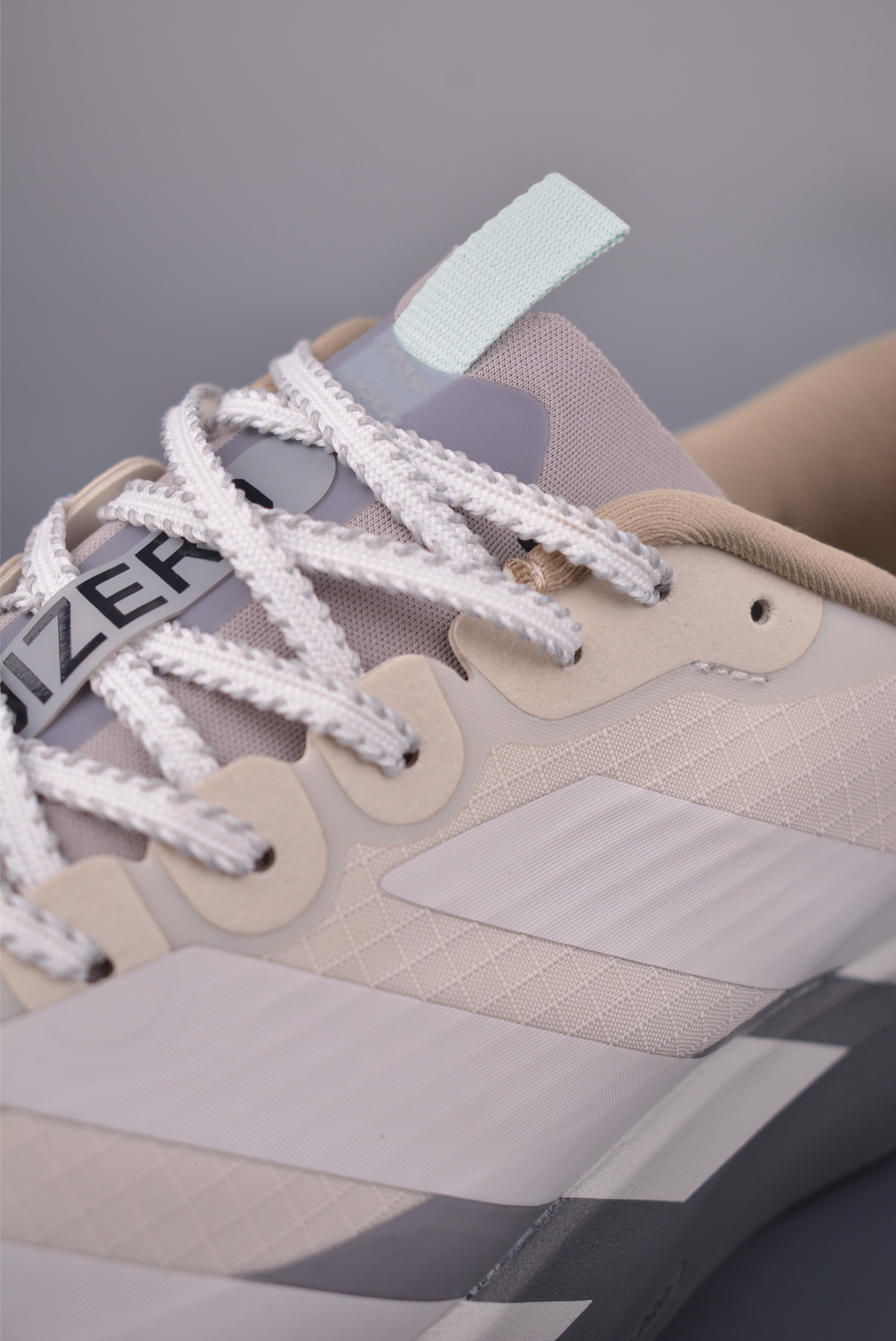 Adidas Adizero Evo SL ATR M 阿迪超轻透气缓震跑鞋 KK0309 Adidas Adizero Evo SL ATR M 阿迪超轻透气缓震跑鞋 KK0309
