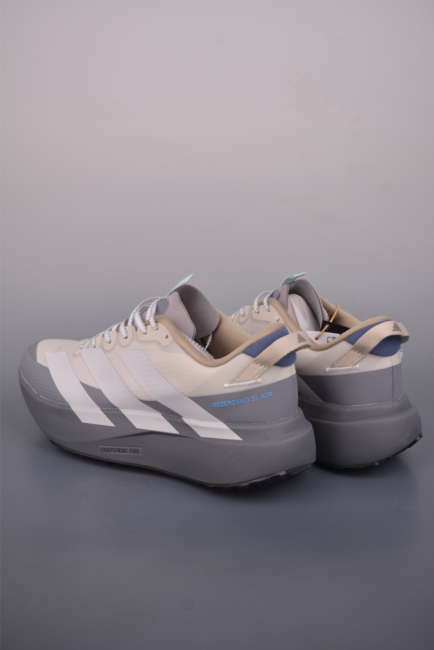 Adidas Adizero Evo SL ATR M 阿迪超轻透气缓震跑鞋 KK0309 Adidas Adizero Evo SL ATR M 阿迪超轻透气缓震跑鞋 KK0309