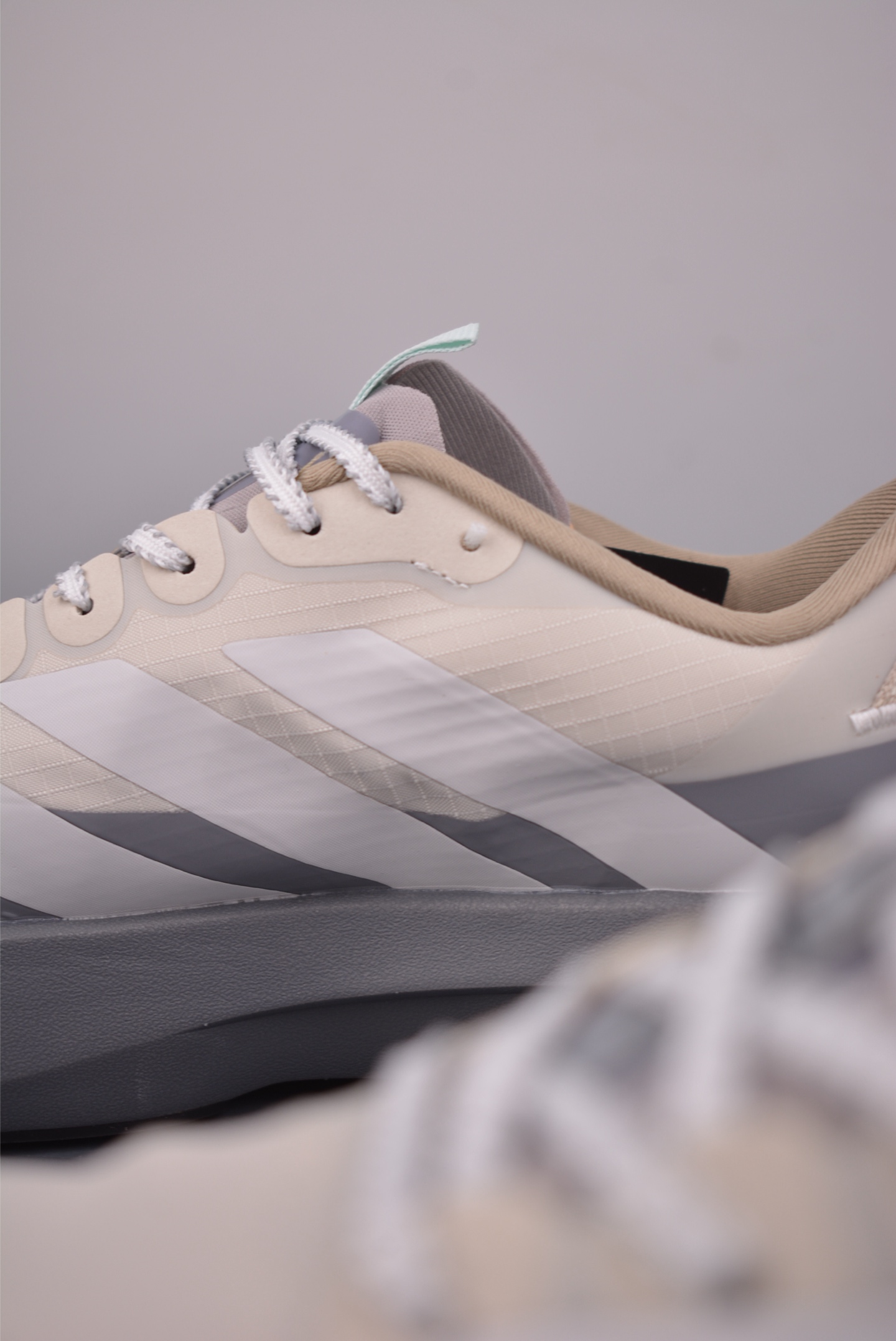 Adidas Adizero Evo SL ATR M 阿迪超轻透气缓震跑鞋 KK0309 Adidas Adizero Evo SL ATR M 阿迪超轻透气缓震跑鞋 KK0309