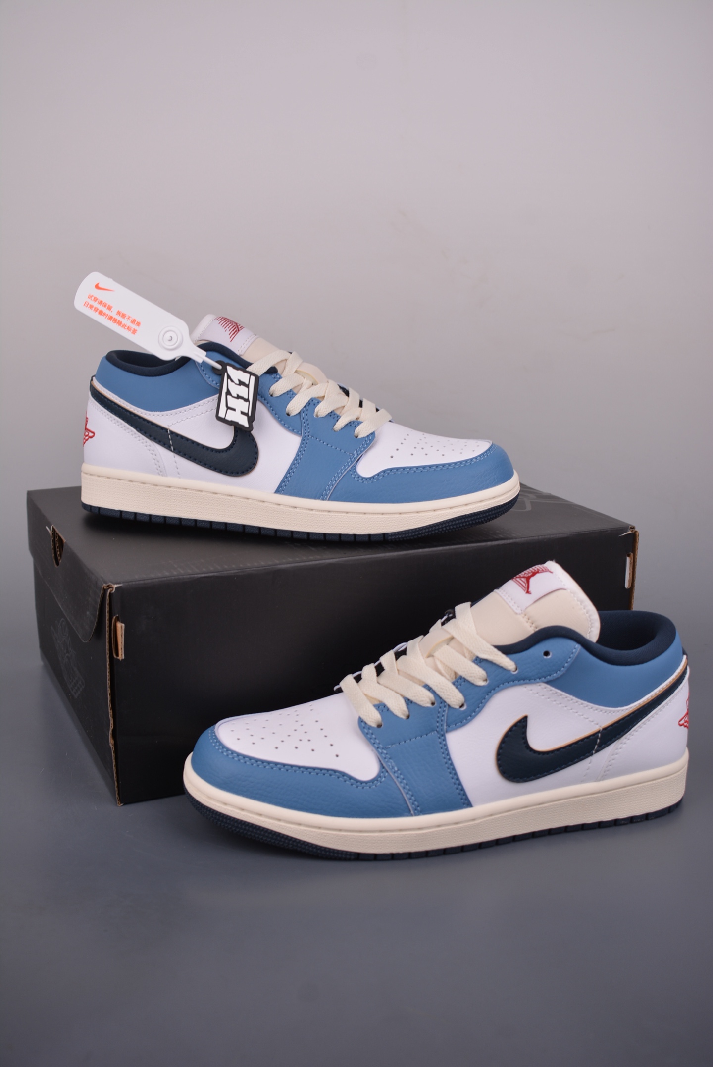 Air Jordan 1 Low 白蓝红 AJ1乔1低帮休闲板鞋 HM3711-144