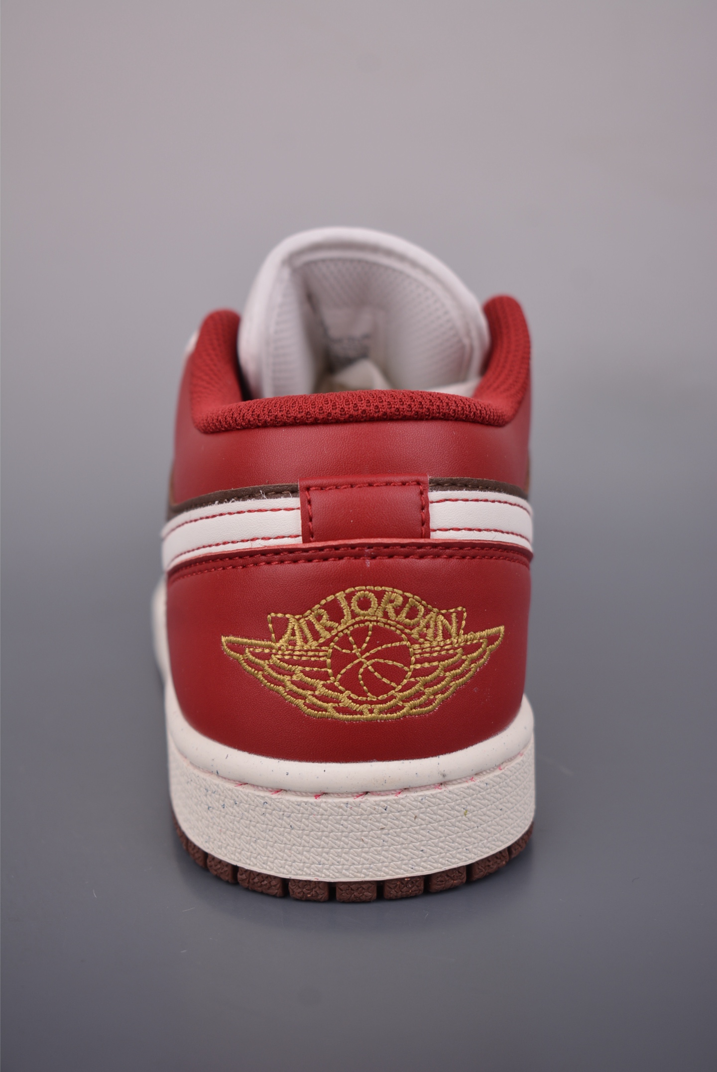 Air Jordan 1 Low 白棕红 AJ1乔1低帮休闲板鞋 IR7600-211 Air Jordan 1 Low 白棕红 AJ1乔1低帮休闲板鞋 IR7600-211
