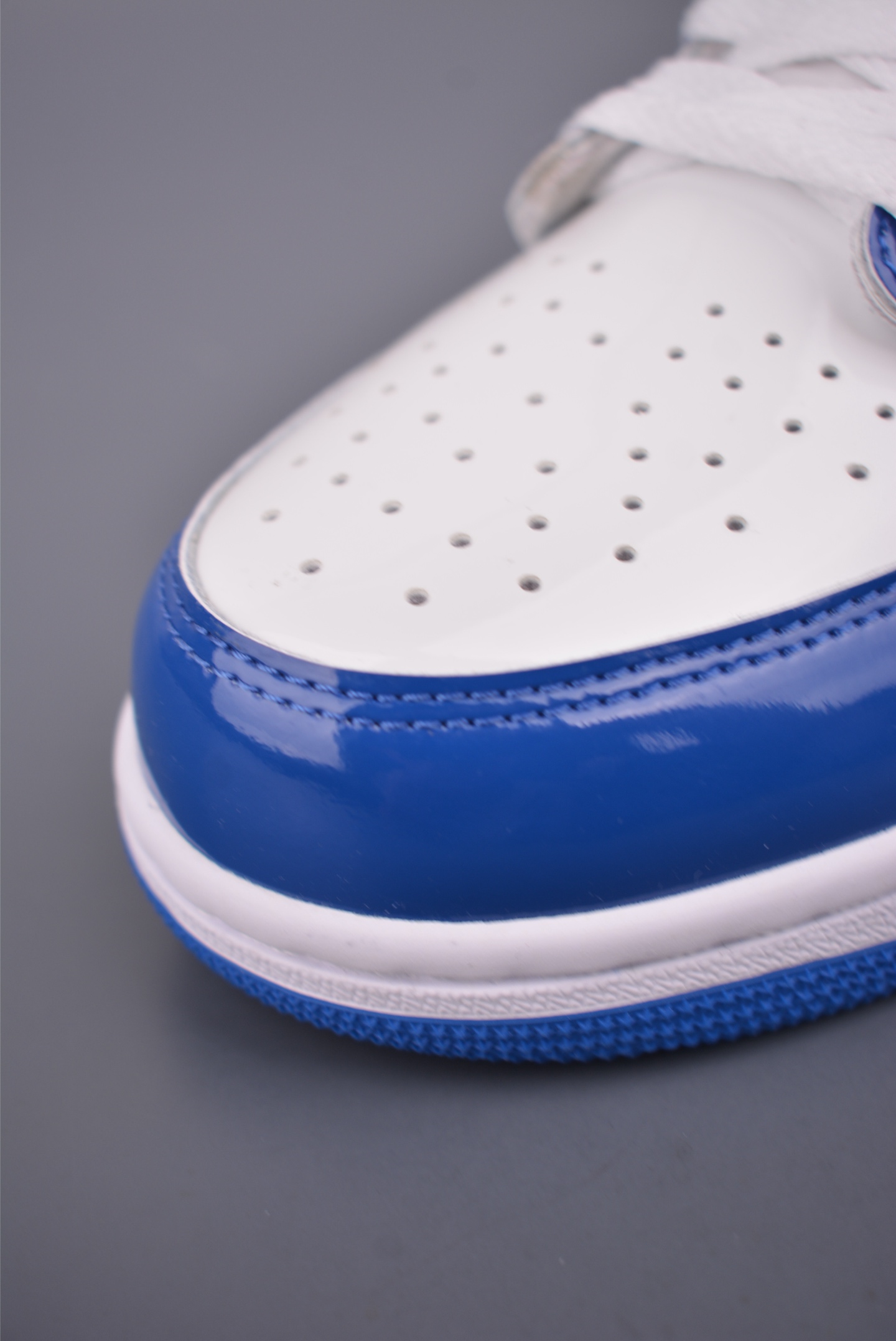 Air Jordan 1 Low 白蓝漆皮 AJ1乔1低帮休闲板鞋 HQ6998-104 Air Jordan 1 Low 白蓝漆皮 AJ1乔1低帮休闲板鞋 HQ6998-104