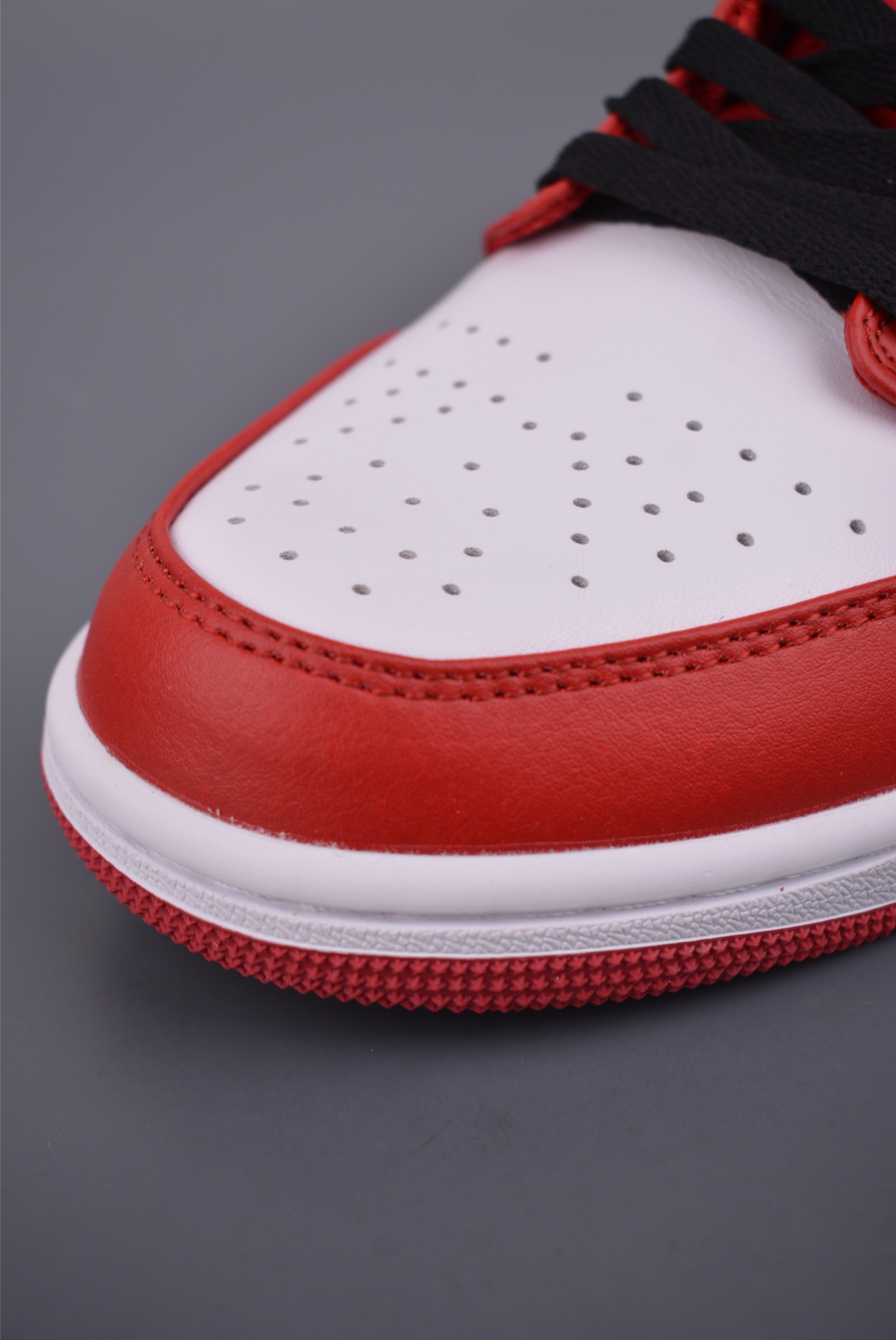 200 Air Jordan 1 Low 红白黑 AJ1乔1低帮休闲板鞋 553558-163