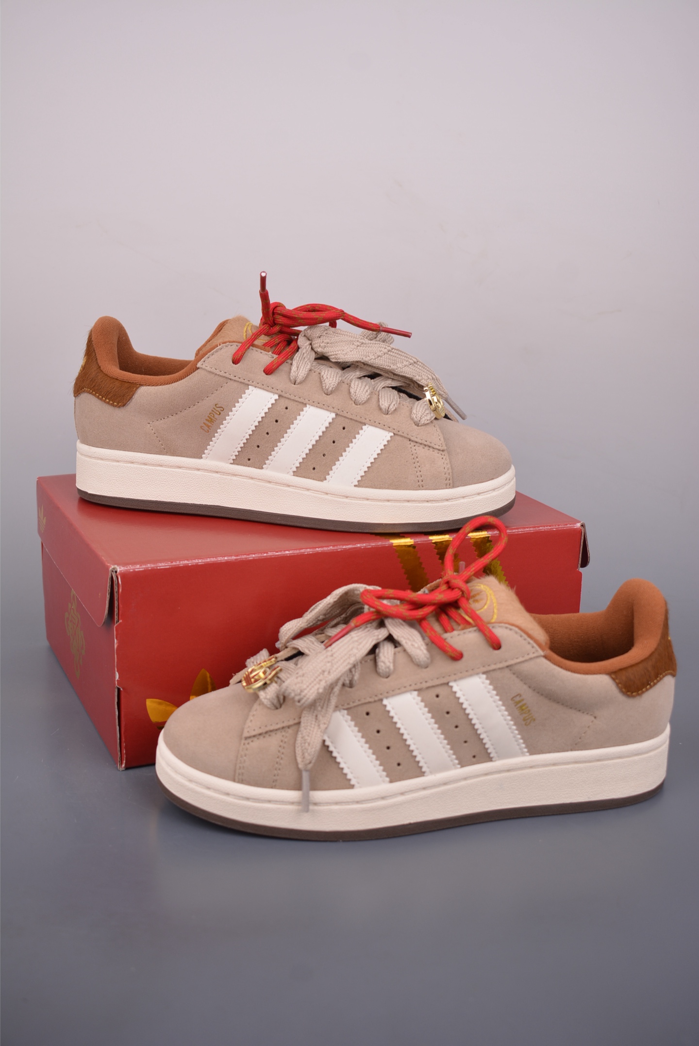 180 Adidas Originals Campus 00s 专柜同步配色 面包鞋系列 KJ8724-Chinese UA Cheap High Quatity Brand Clothes Bags handbags Sneakers wholesale wholesaler seller from China Factory suppliers Fashion Clothing Shoes best Quality Beautiful Price 180 Adidas Originals Campus 00s 专柜同步配色 面包鞋系列 KJ8724