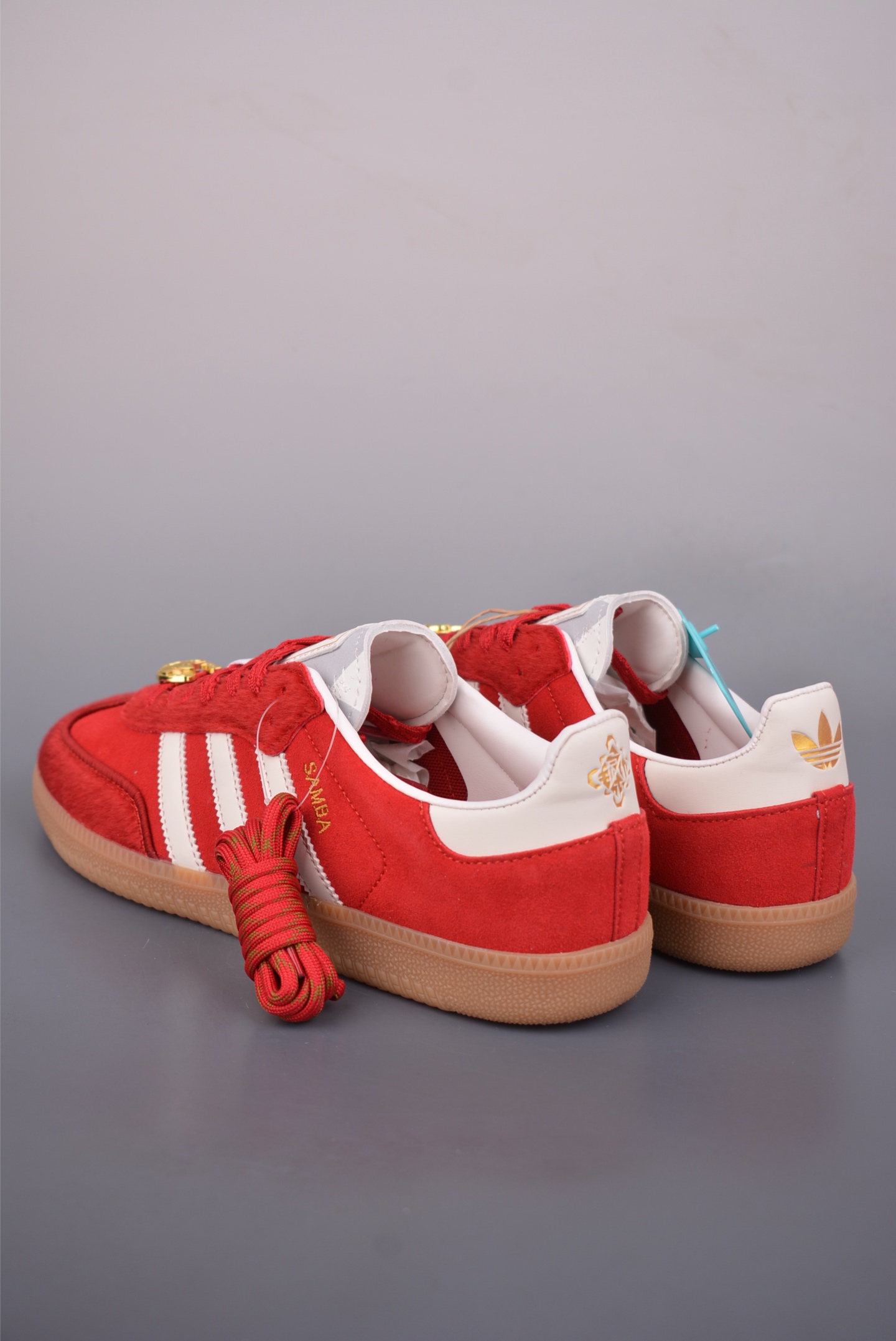 180 Adidas Samba 马年限定 复古桑巴板鞋 JQ5976-Chinese UA Cheap High Quatity Brand Clothes Bags handbags Sneakers wholesale wholesaler seller from China Factory suppliers Fashion Clothing Shoes best Quality Beautiful Price 180 Adidas Samba 马年限定 复古桑巴板鞋 JQ5976