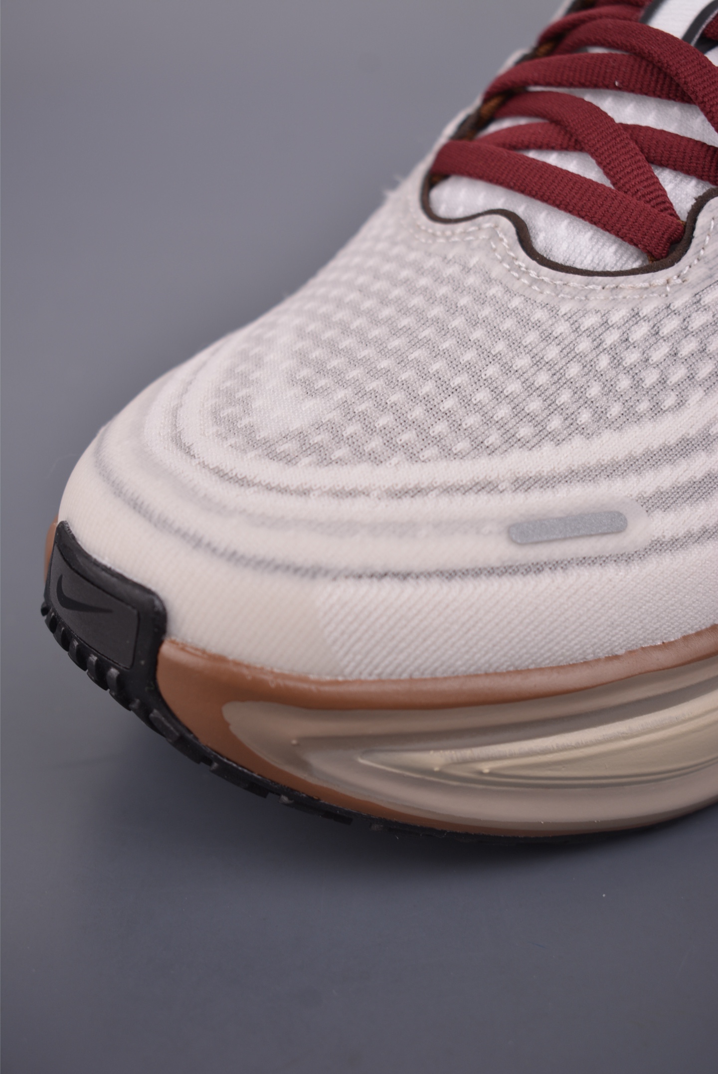 Nike Air Zoom Vomero Plus IO4482-100