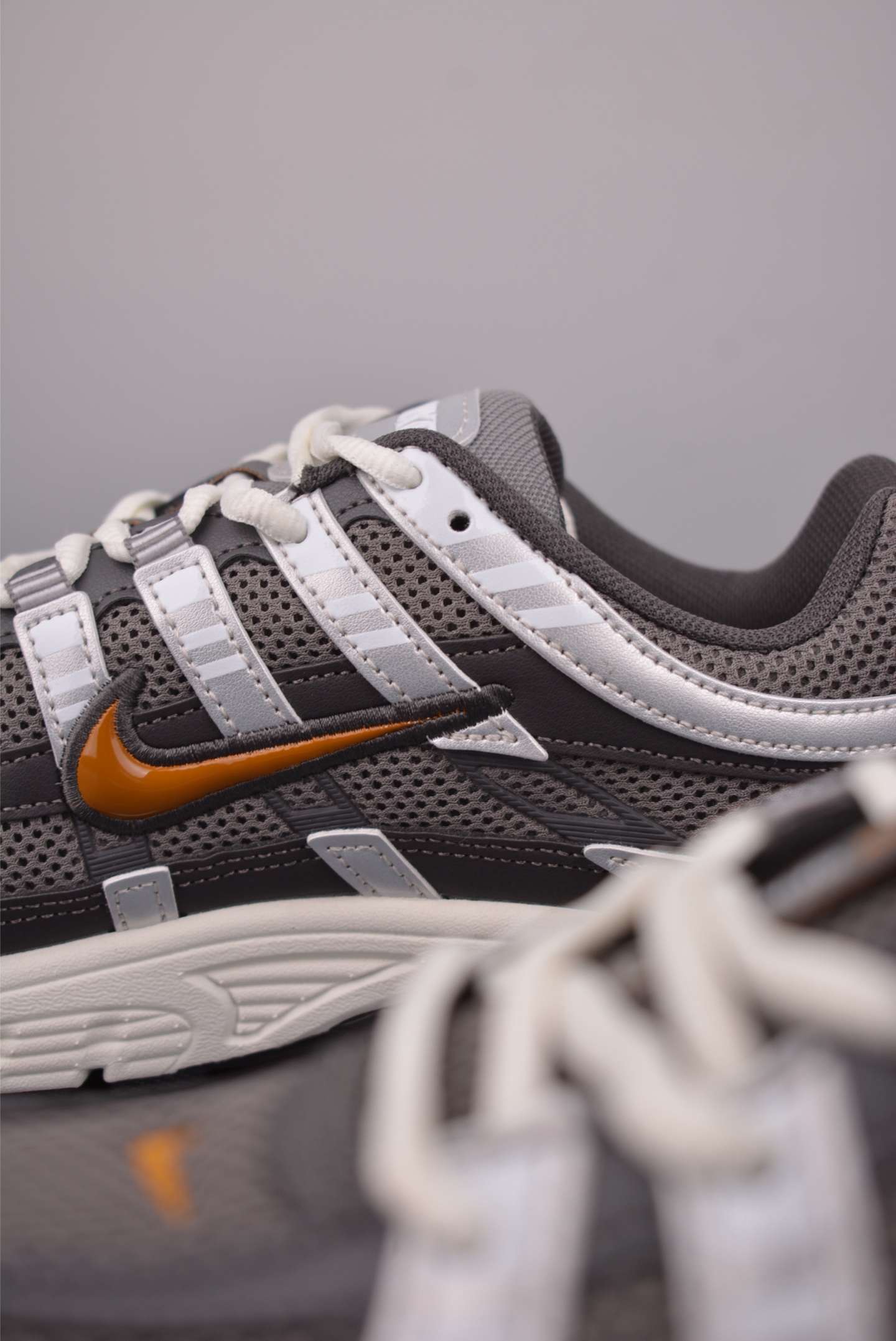180 Nike Initiator Running 耐克INS 超火复古老爹跑鞋 CD6404-204-Chinese UA Cheap High Quatity Brand Clothes Bags handbags Sneakers wholesale wholesaler seller from China Factory suppliers Fashion Clothing Shoes best Quality Beautiful Price 180 Nike Initiator Running 耐克INS 超火复古老爹跑鞋 CD6404-204