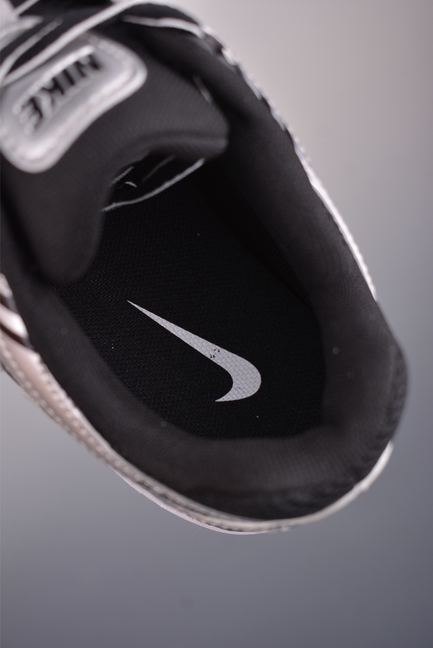 180 Nike Initiator Running 耐克INS 超火复古老爹跑鞋 BV1021-013-Chinese UA Cheap High Quatity Brand Clothes Bags handbags Sneakers wholesale wholesaler seller from China Factory suppliers Fashion Clothing Shoes best Quality Beautiful Price 180 Nike Initiator Running 耐克INS 超火复古老爹跑鞋 BV1021-013