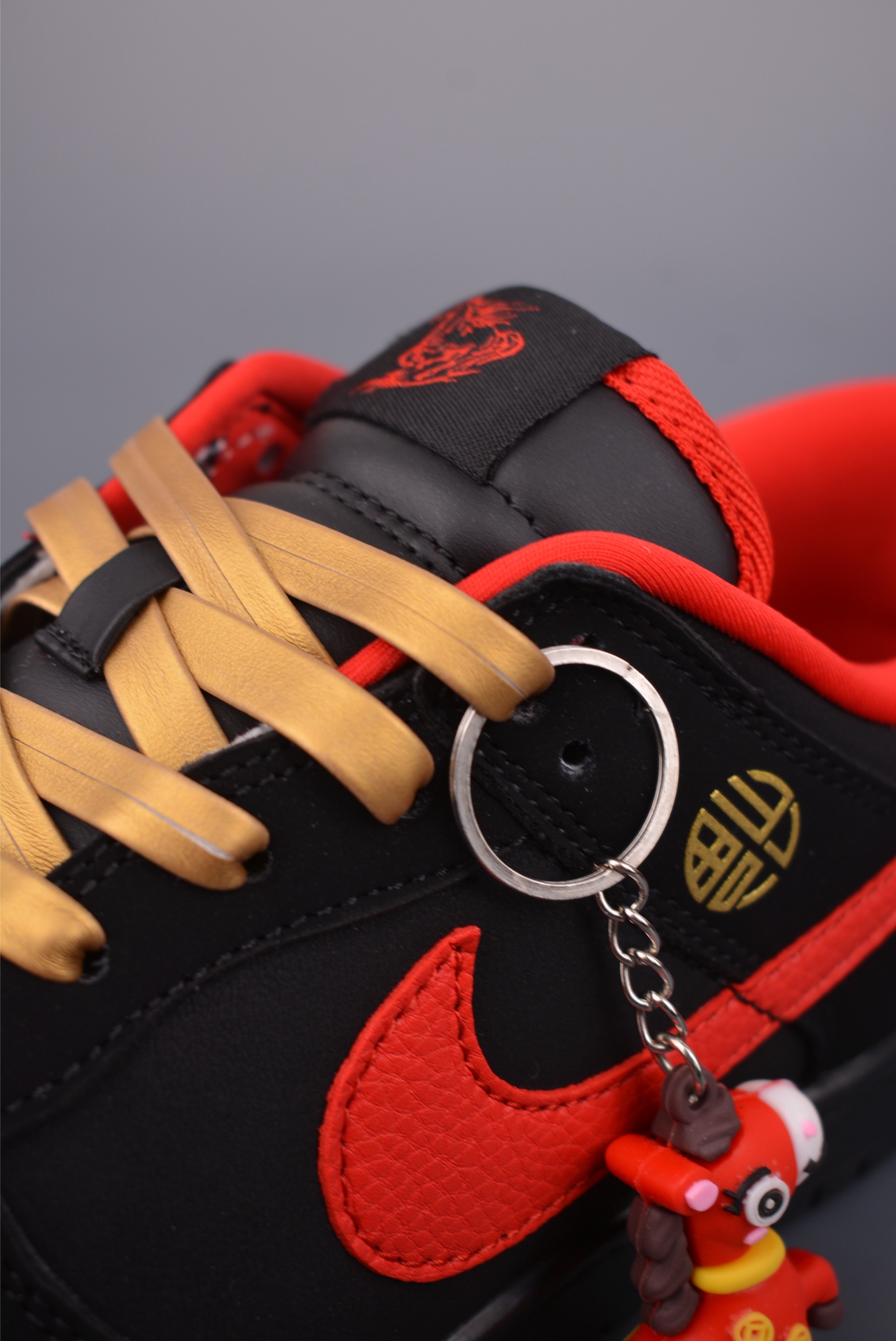 280 Nike SB Dunk Low Supreme联名 NH0601-488-Chinese UA Cheap High Quatity Brand Clothes Bags handbags Sneakers wholesale wholesaler seller from China Factory suppliers Fashion Clothing Shoes best Quality Beautiful Price 280 Nike SB Dunk Low Supreme联名 NH0601-488