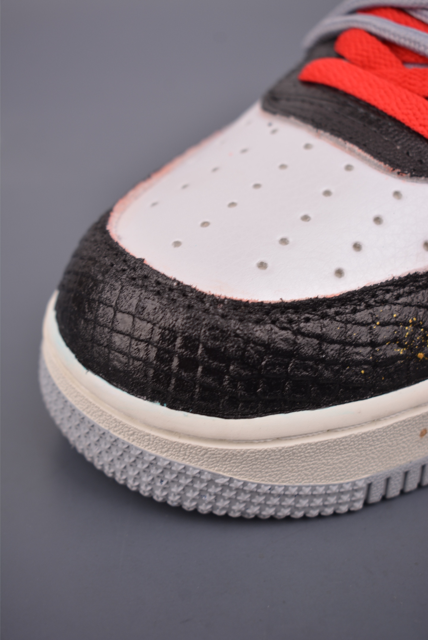 260 Nike Air Force 1 Low 马年限定 解构绑带 DX2687-111-Chinese UA Cheap High Quatity Brand Clothes Bags handbags Sneakers wholesale wholesaler seller from China Factory suppliers Fashion Clothing Shoes best Quality Beautiful Price 260 Nike Air Force 1 Low 马年限定 解构绑带 DX2687-111