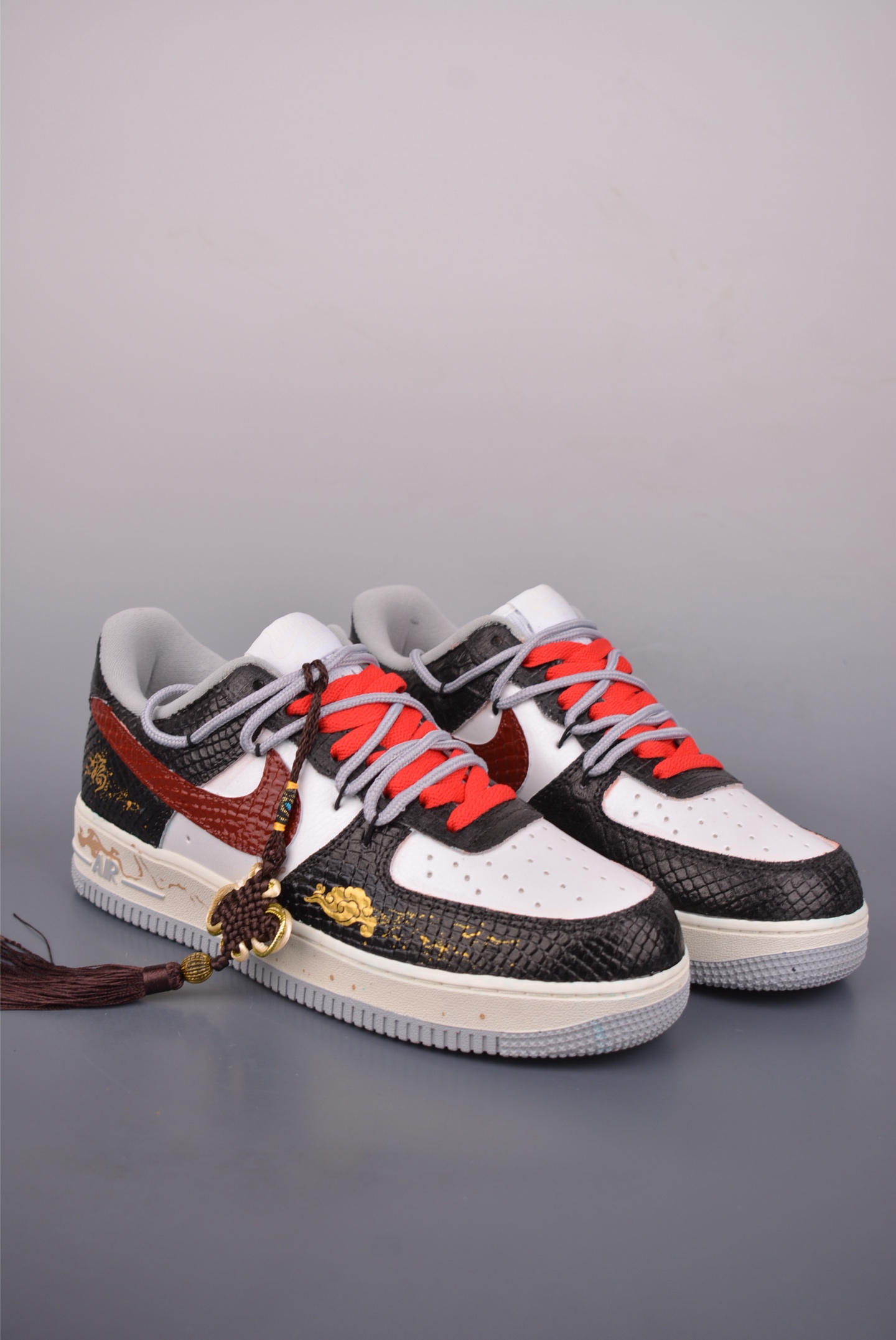 260 Nike Air Force 1 Low 马年限定 解构绑带 DX2687-111-Chinese UA Cheap High Quatity Brand Clothes Bags handbags Sneakers wholesale wholesaler seller from China Factory suppliers Fashion Clothing Shoes best Quality Beautiful Price 260 Nike Air Force 1 Low 马年限定 解构绑带 DX2687-111