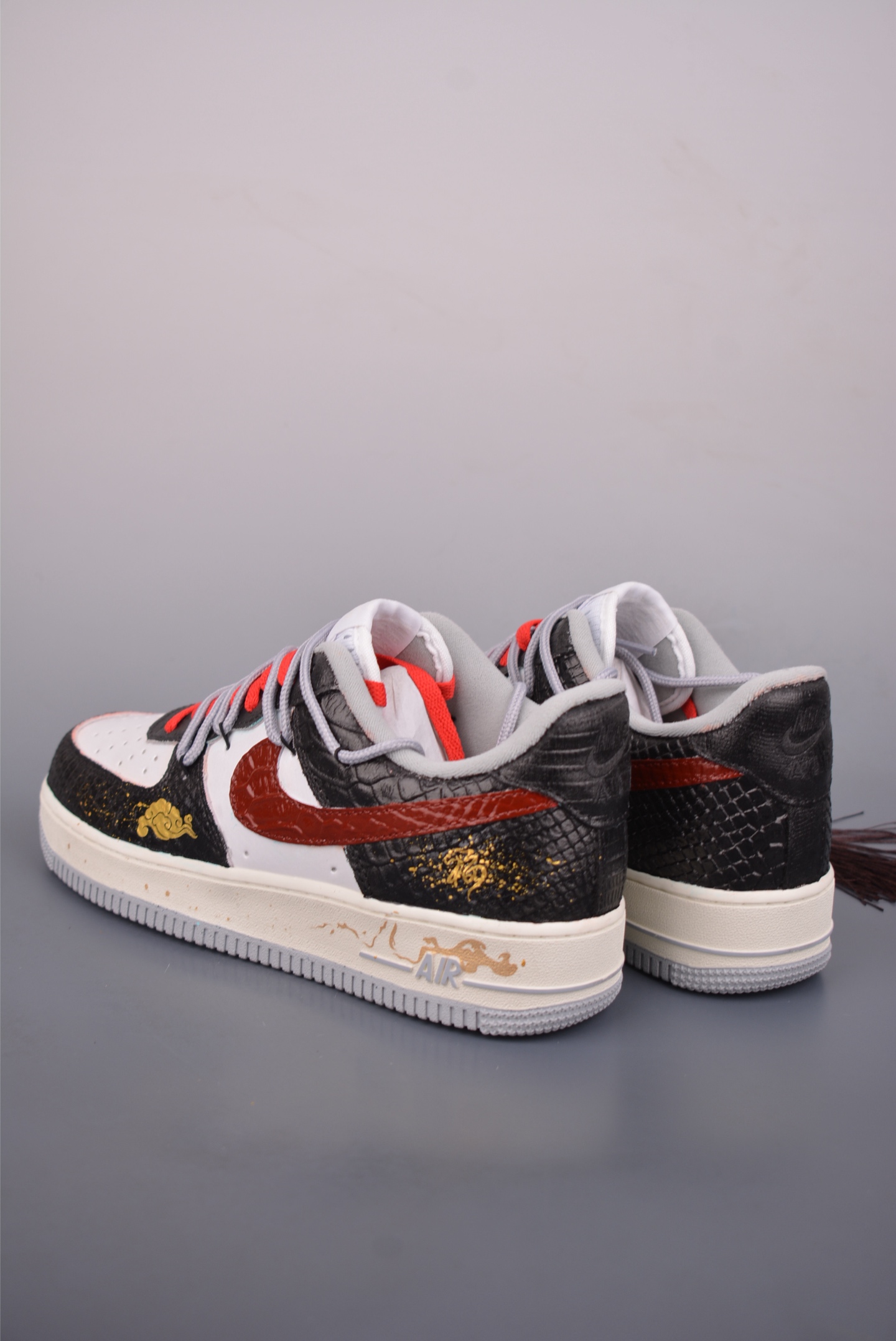 260 Nike Air Force 1 Low 马年限定 解构绑带 DX2687-111-Chinese UA Cheap High Quatity Brand Clothes Bags handbags Sneakers wholesale wholesaler seller from China Factory suppliers Fashion Clothing Shoes best Quality Beautiful Price 260 Nike Air Force 1 Low 马年限定 解构绑带 DX2687-111