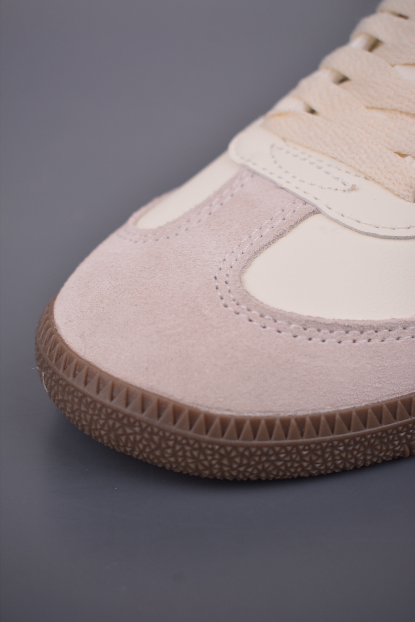 Adidas三叶草SAMBA 休闲板鞋 JQ5874