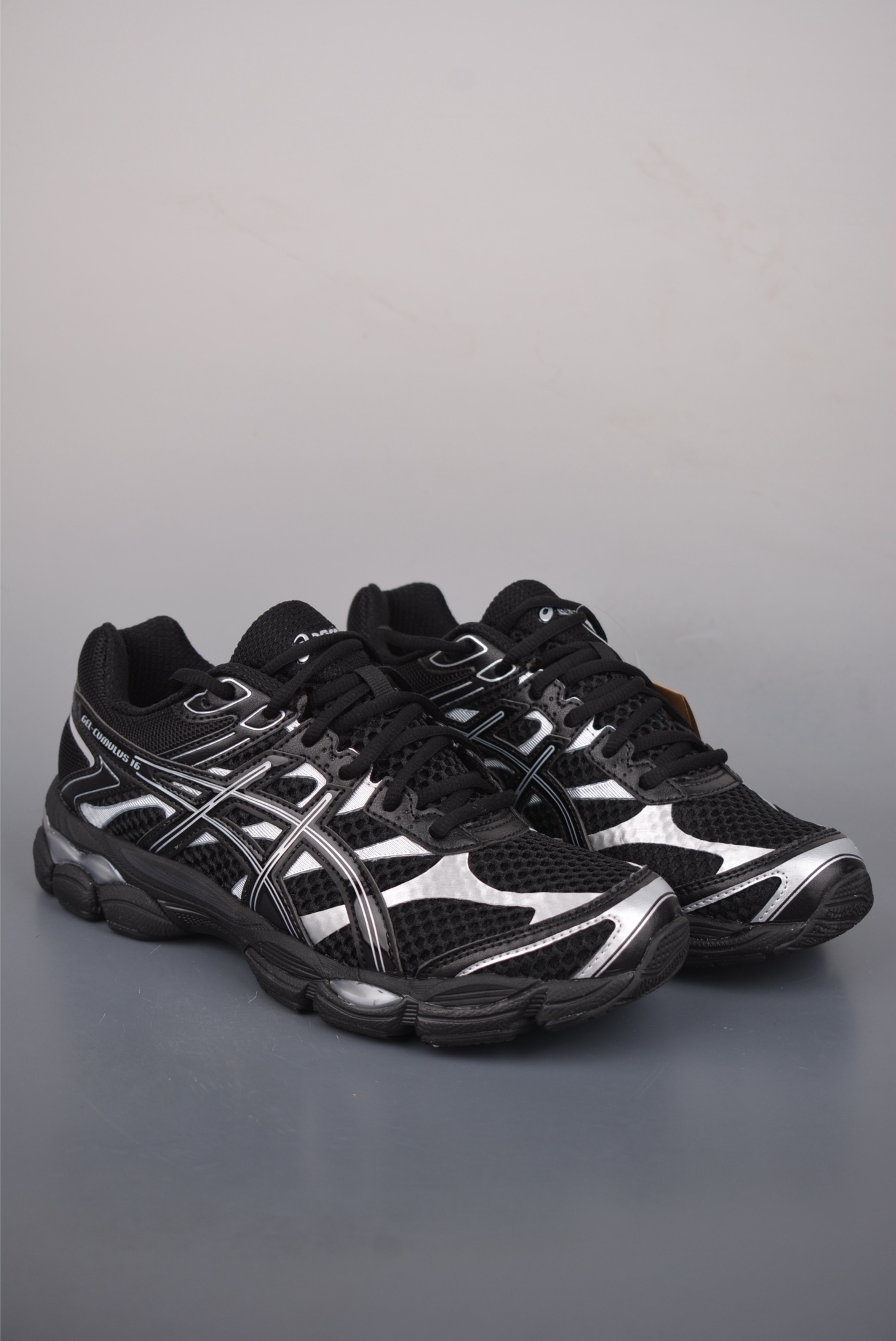 200 Asics Gel-CUMULUS 16 亚瑟士运动休闲透气专业跑鞋 1203A733-002-Chinese UA Cheap High Quatity Brand Clothes Bags handbags Sneakers wholesale wholesaler seller from China Factory suppliers Fashion Clothing Shoes best Quality Beautiful Price 200 Asics Gel-CUMULUS 16 亚瑟士运动休闲透气专业跑鞋 1203A733-002