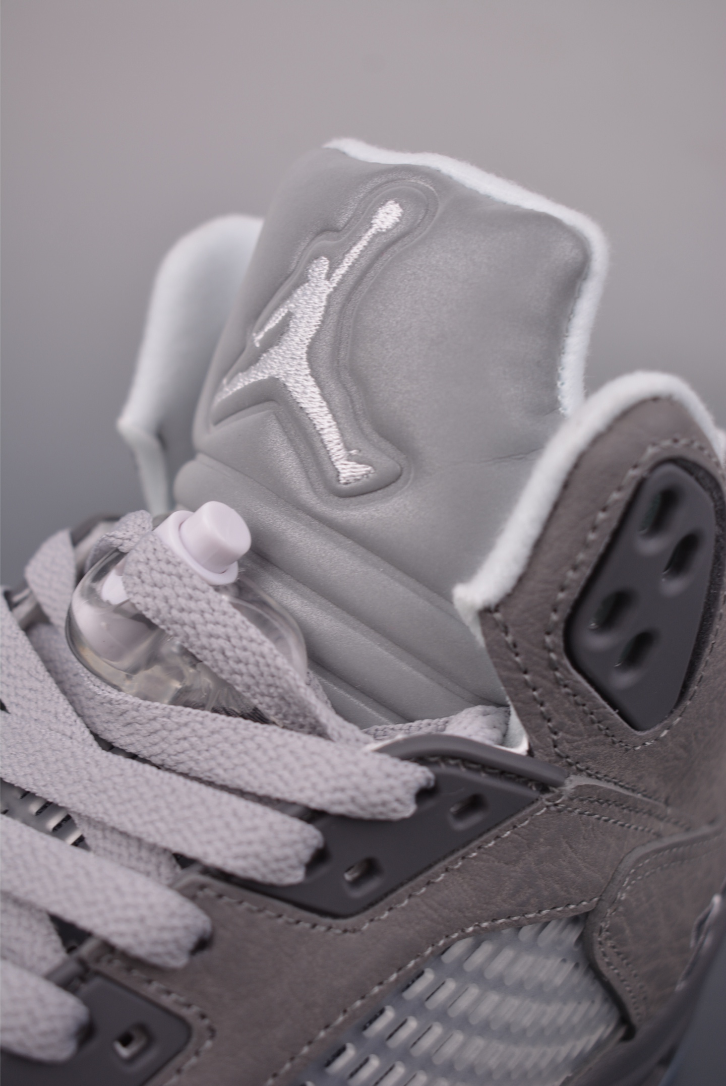 280 Air Jordan 5 retro 高邦 DD0587-002-Chinese UA Cheap High Quatity Brand Clothes Bags handbags Sneakers wholesale wholesaler seller from China Factory suppliers Fashion Clothing Shoes best Quality Beautiful Price 280 Air Jordan 5 retro 高邦 DD0587-002