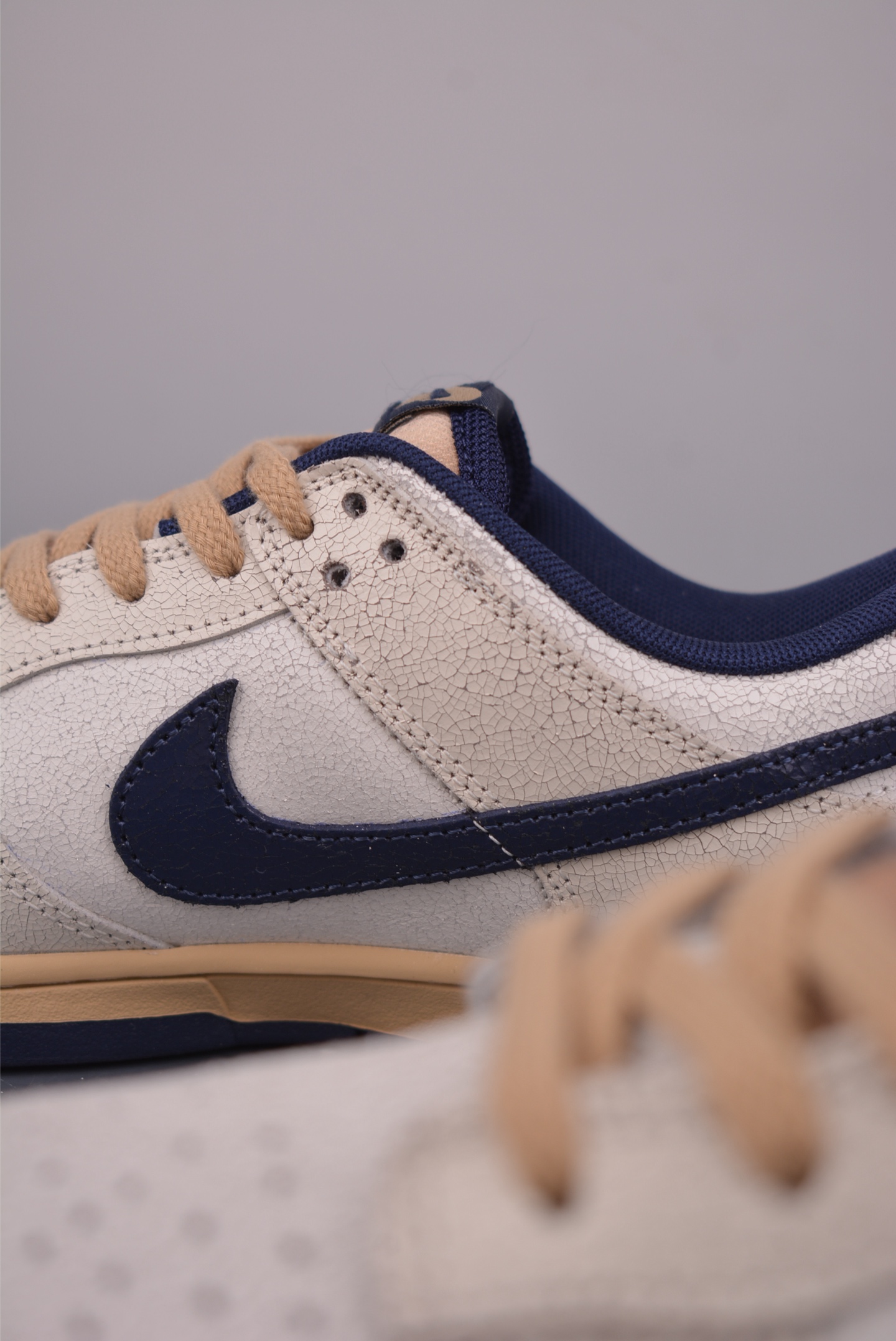200 NIKE SB Dunk Low IH6766-001-Chinese UA Cheap High Quatity Brand Clothes Bags handbags Sneakers wholesale wholesaler seller from China Factory suppliers Fashion Clothing Shoes best Quality Beautiful Price 200 NIKE SB Dunk Low IH6766-001