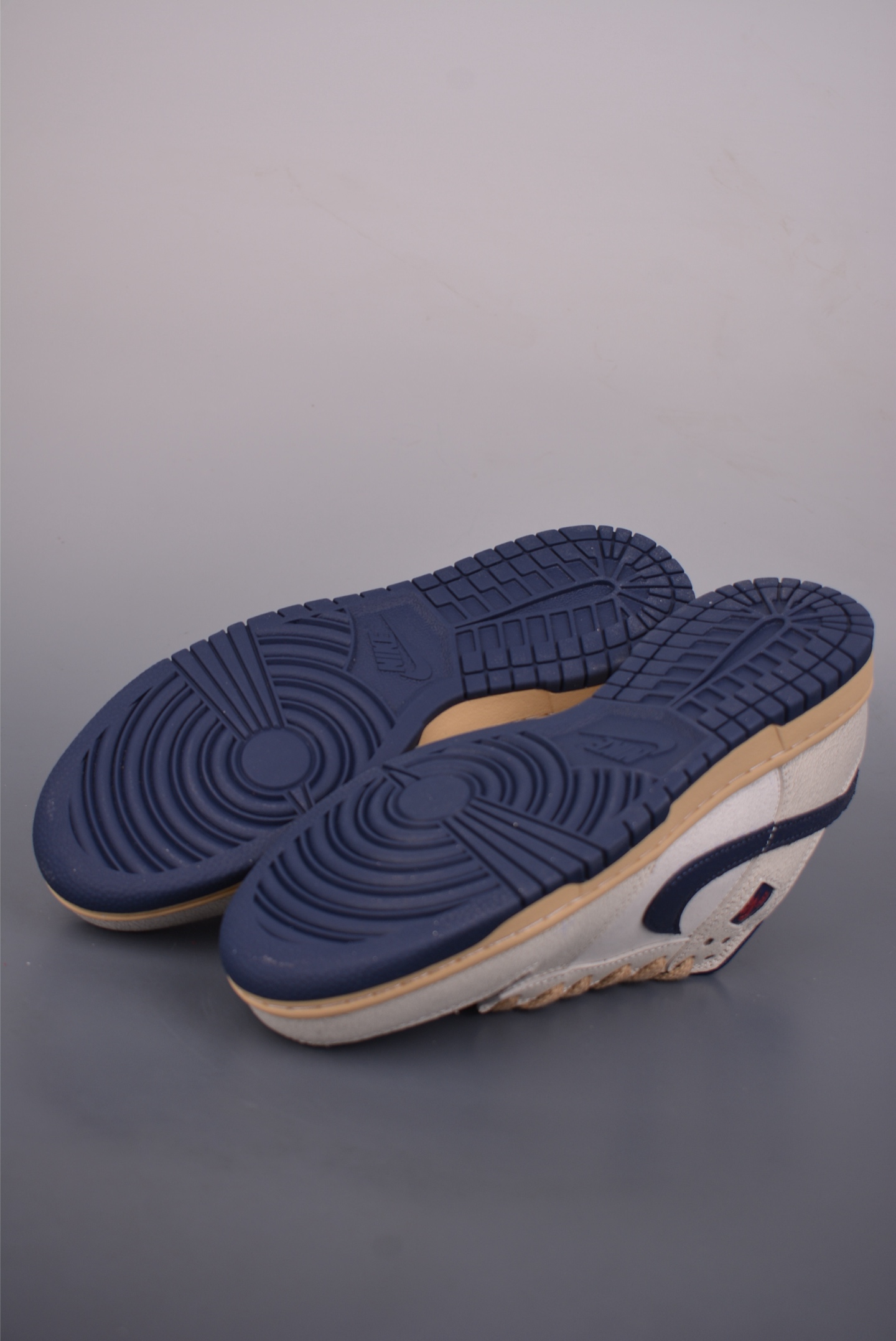 200 NIKE SB Dunk Low IH6766-001-Chinese UA Cheap High Quatity Brand Clothes Bags handbags Sneakers wholesale wholesaler seller from China Factory suppliers Fashion Clothing Shoes best Quality Beautiful Price 200 NIKE SB Dunk Low IH6766-001