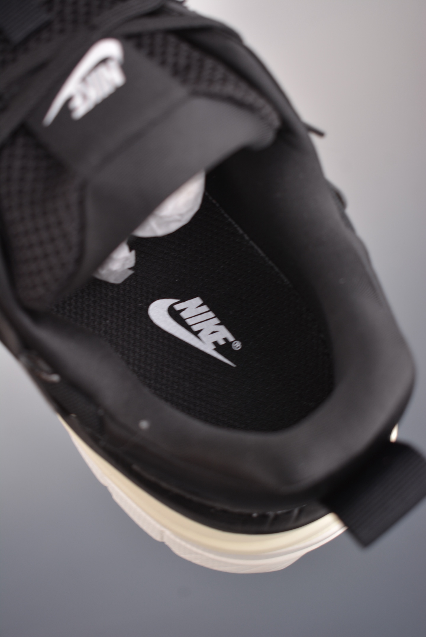 NIKE V2K Runtekk 版本 减震防滑复古低帮跑步鞋 FD0736-012-Top High Quatity Cheap Sneakers Fashion Clothing Clothes Bags handbags Shoes of all Brand wholesale With The best Quality And Beautiful Price from China Factory Chinese suppliers wholesaler seller NIKE V2K Runtekk 版本 减震防滑复古低帮跑步鞋 FD0736-012