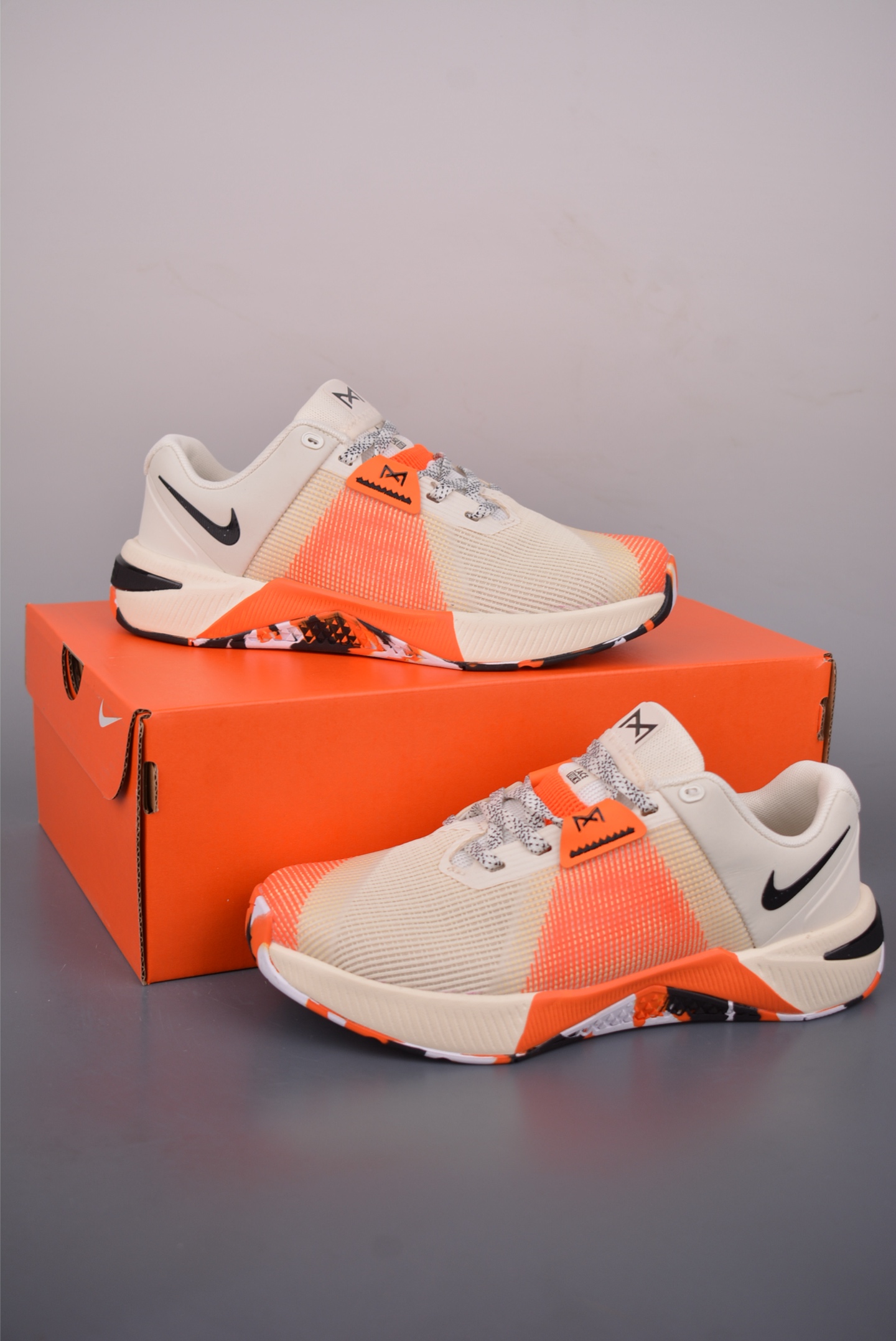 190 NIKE METCON 10男子透气轻便训练鞋 冬季健身缓震运动 HQ2620-002